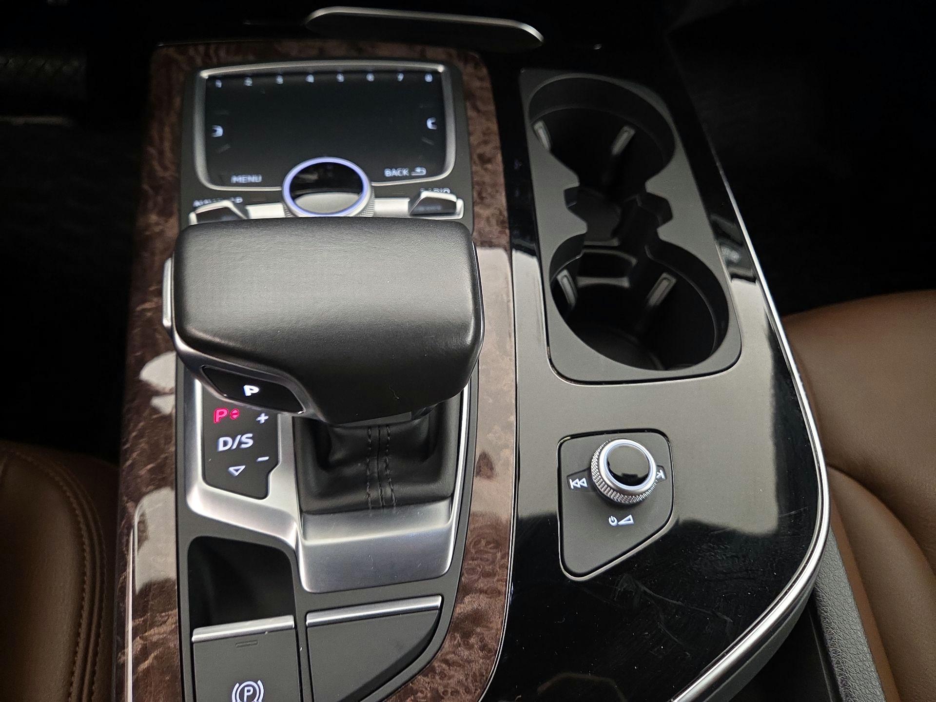 Thumbnail: 2017 Audi Q7 - 18