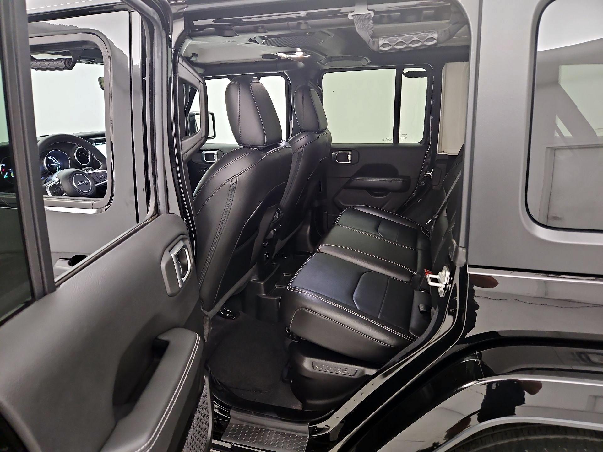 Thumbnail: 2023 Jeep Wrangler - 20