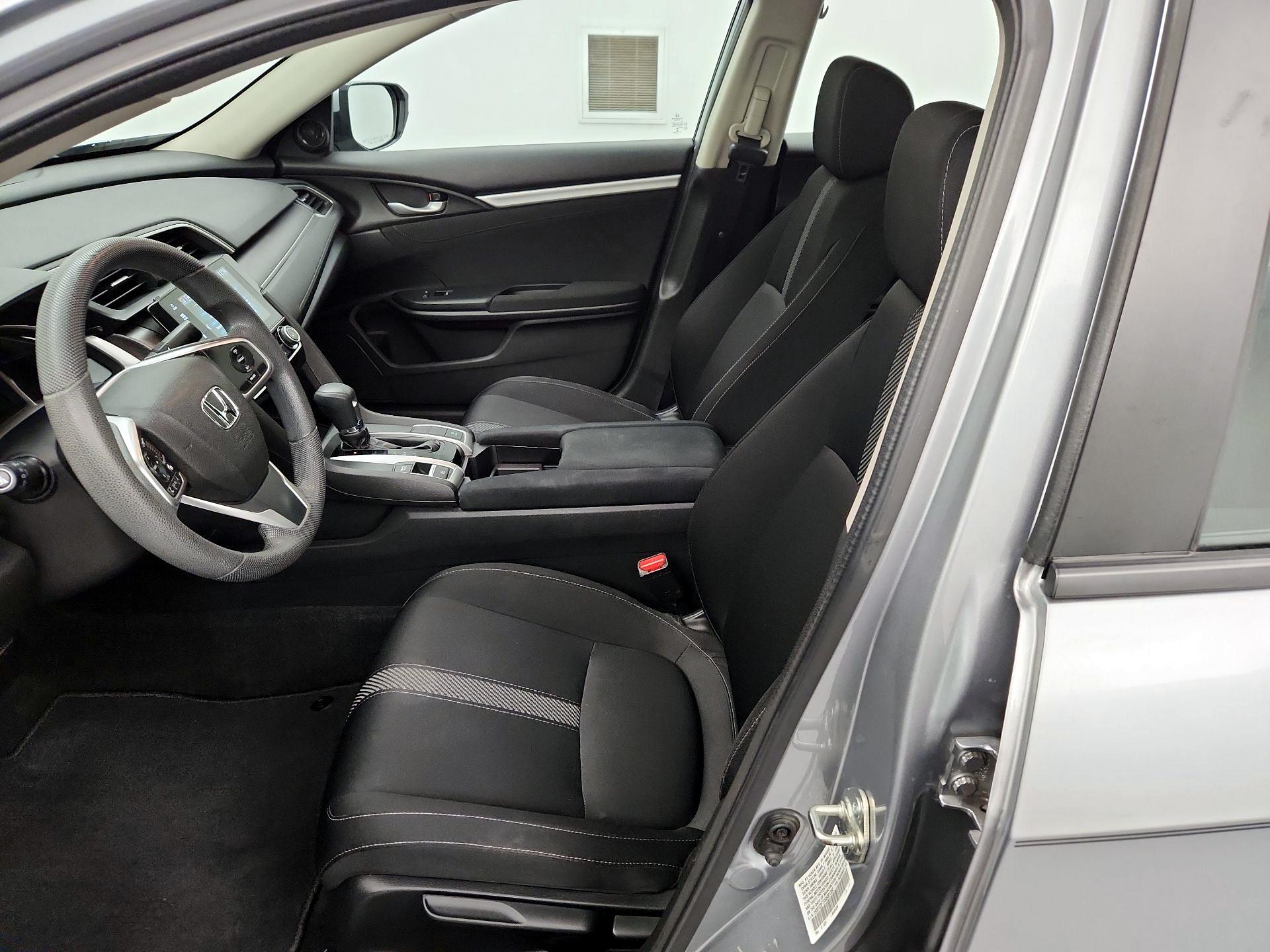 Thumbnail: 2016 Honda Civic - 11