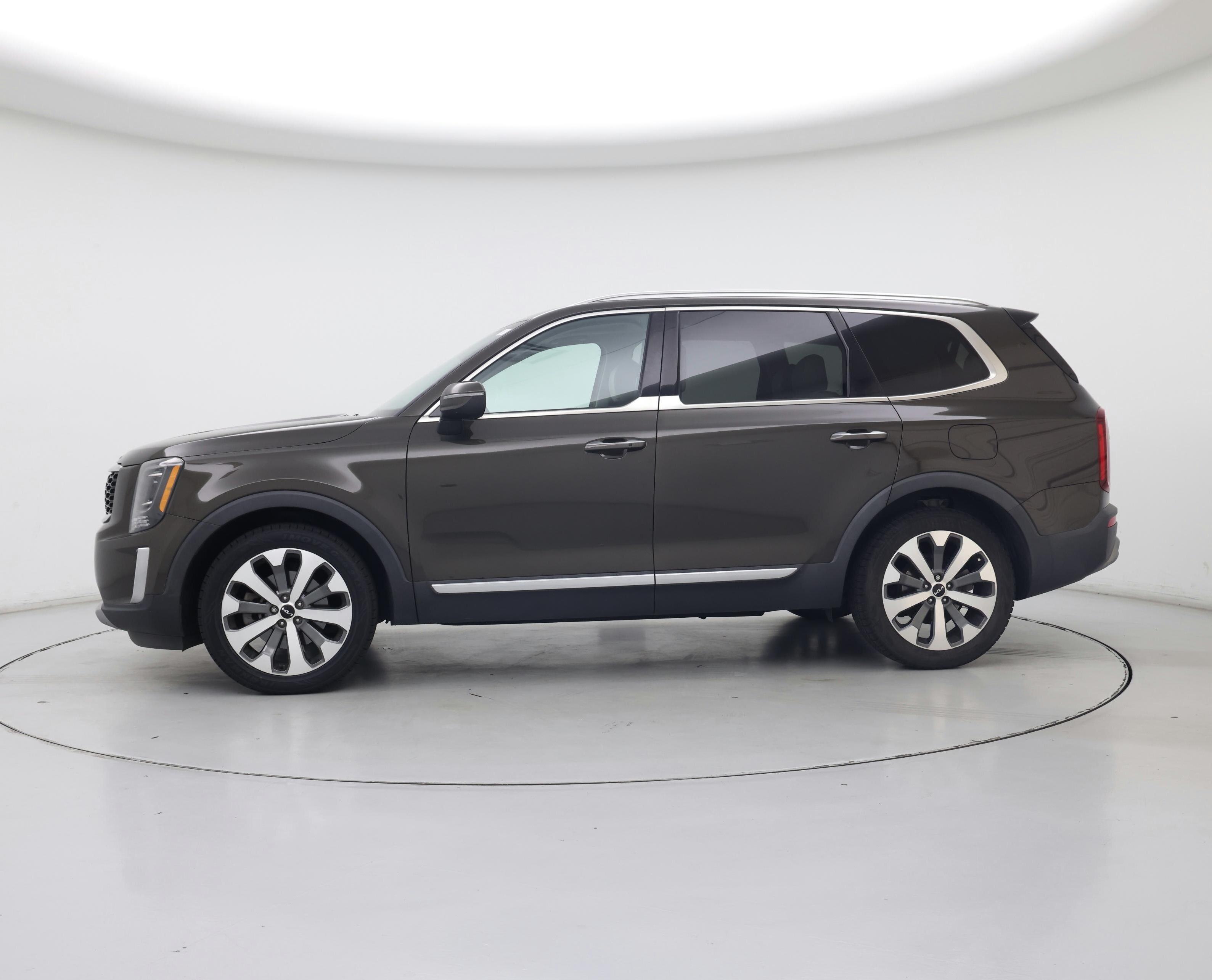 Thumbnail: 2022 Kia Telluride - 3