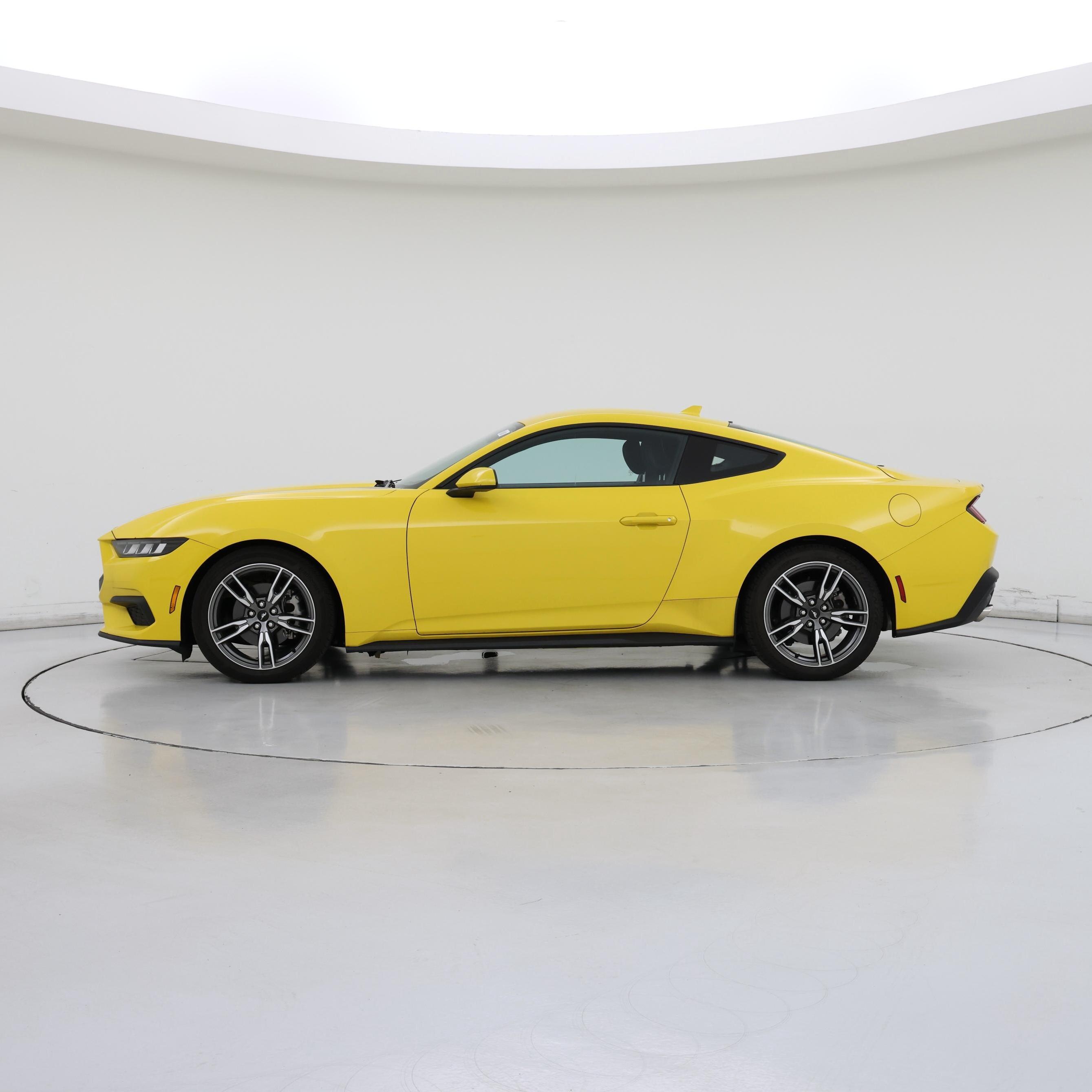 Thumbnail: 2024 Ford Mustang - 3