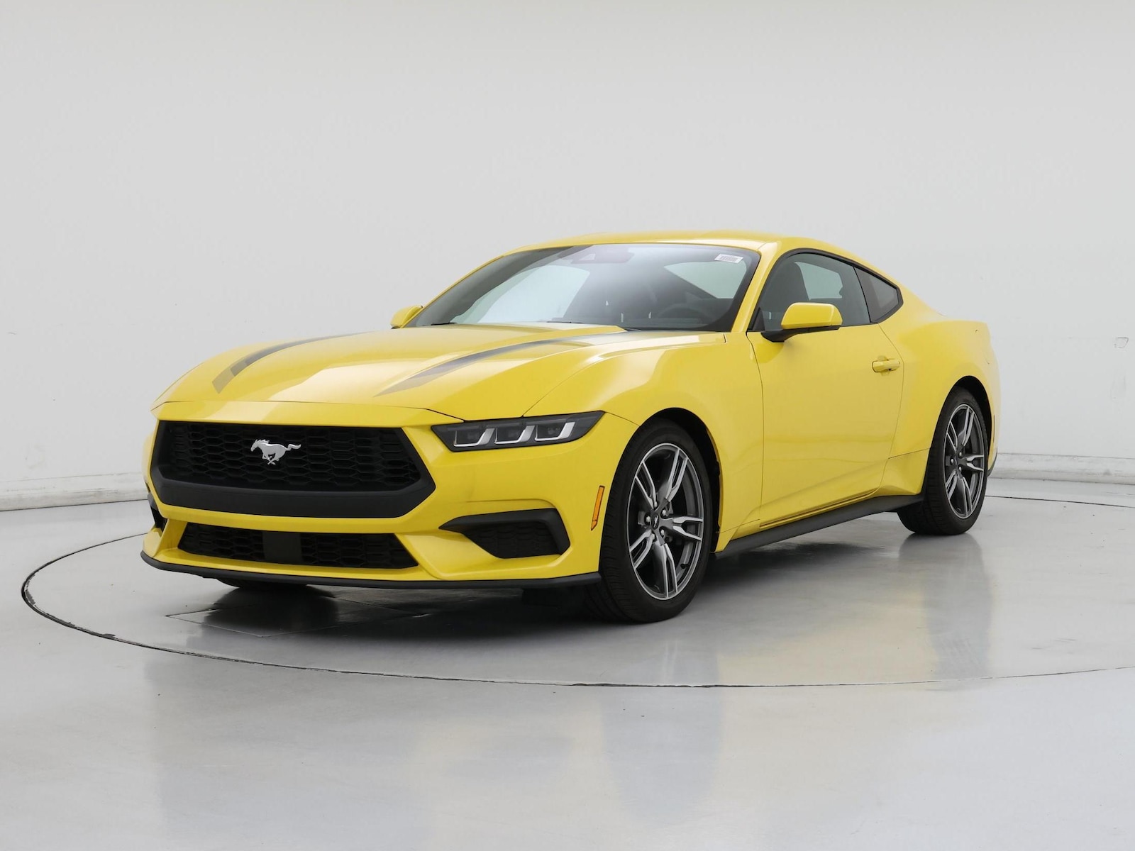 2024 Ford Mustang EcoBoost - Photo 5