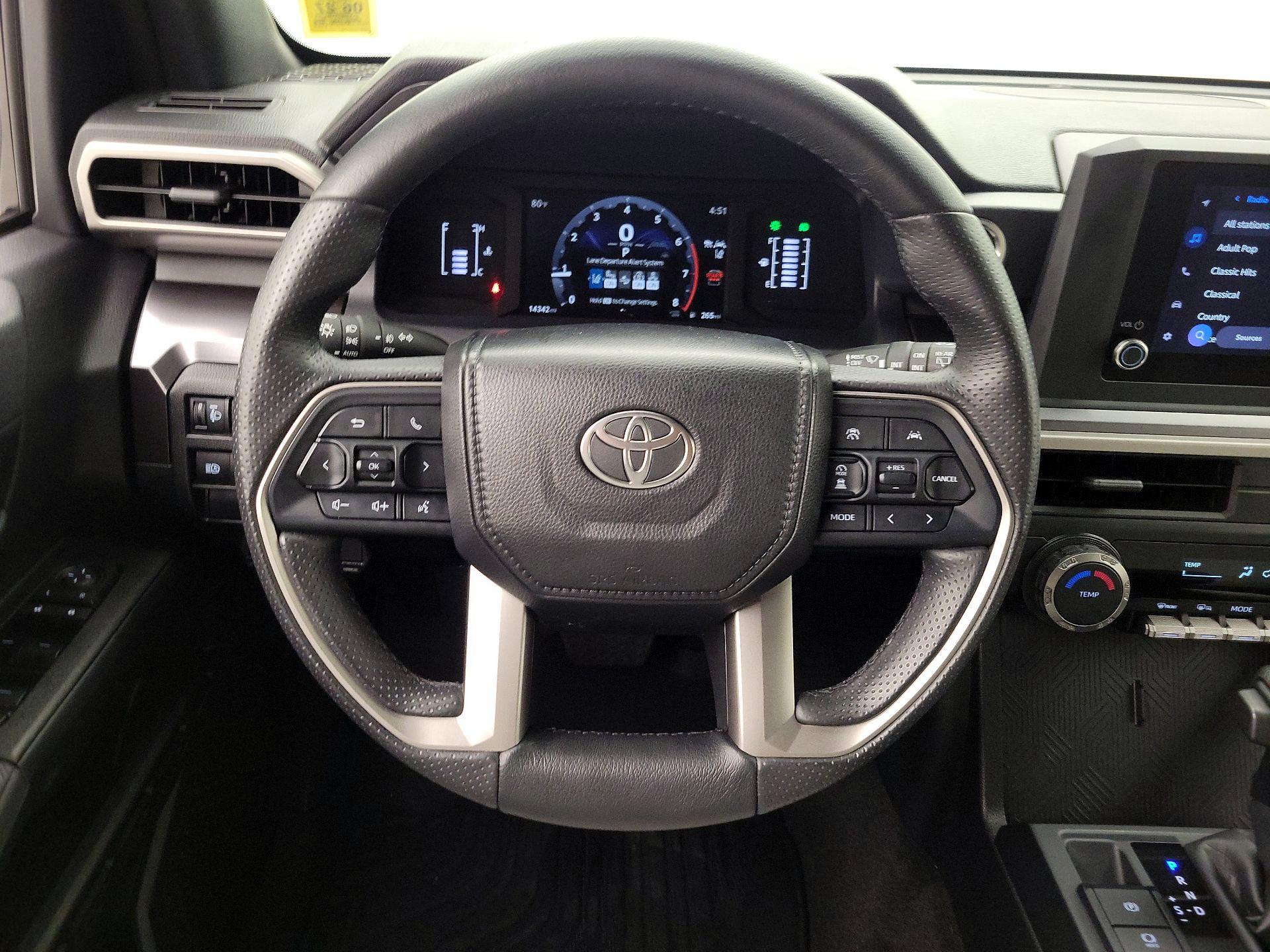 Thumbnail: 2025 Toyota 4Runner - 10