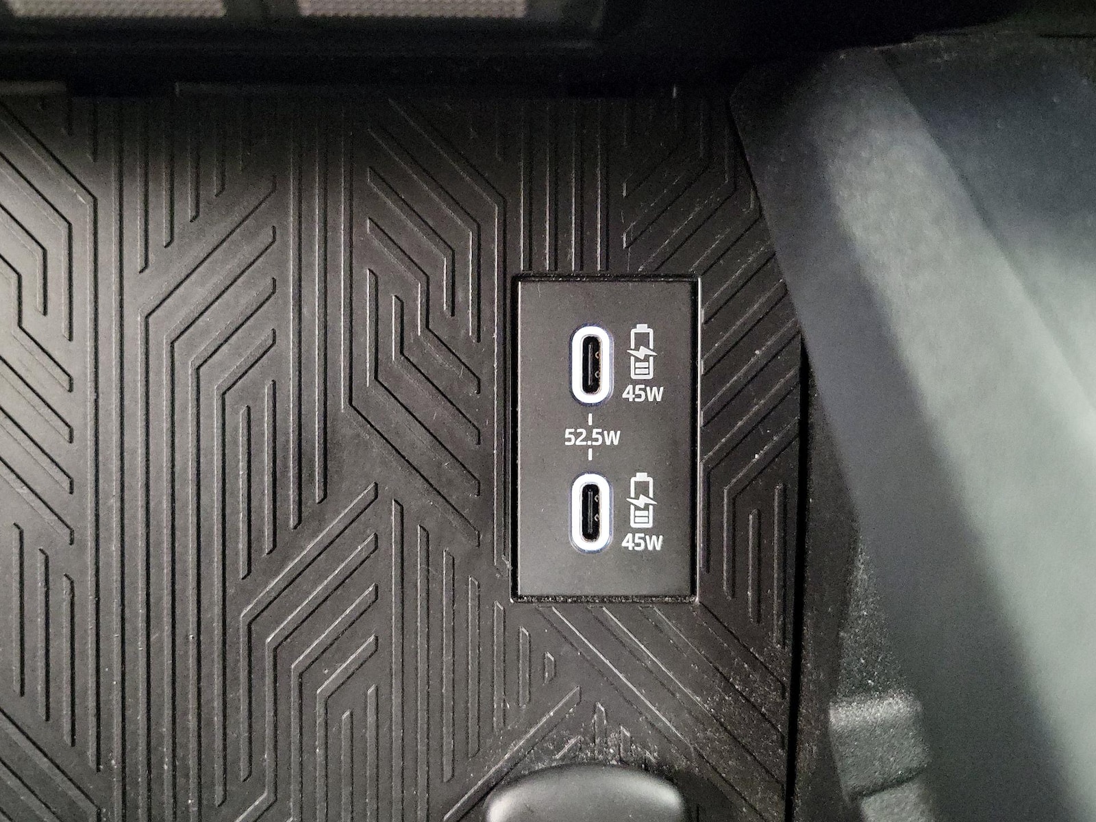 2025 Toyota 4Runner SR5 - Photo 19