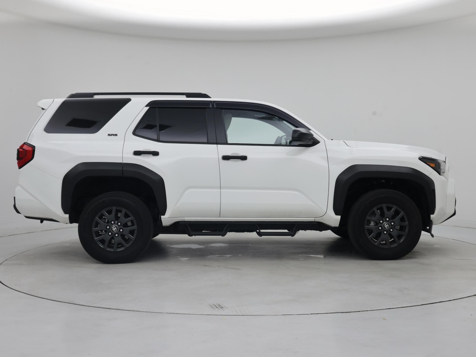 2025 Toyota 4Runner SR5 - Photo 8
