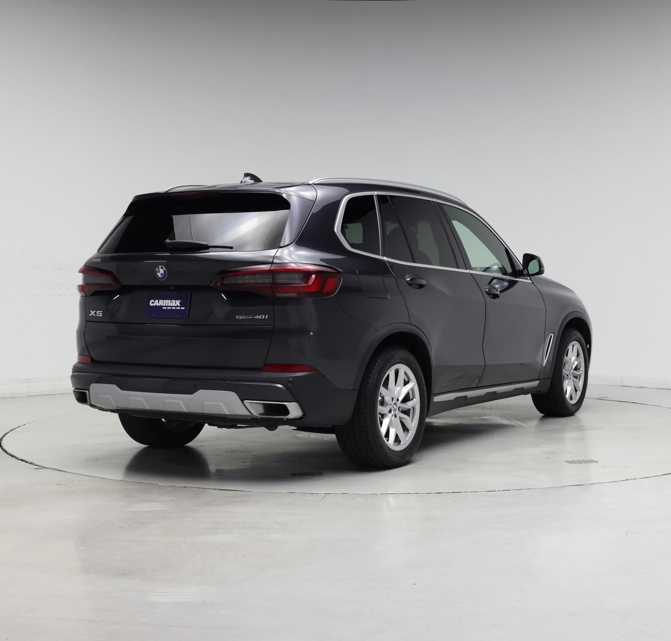 Thumbnail: 2023 BMW X5 - 8