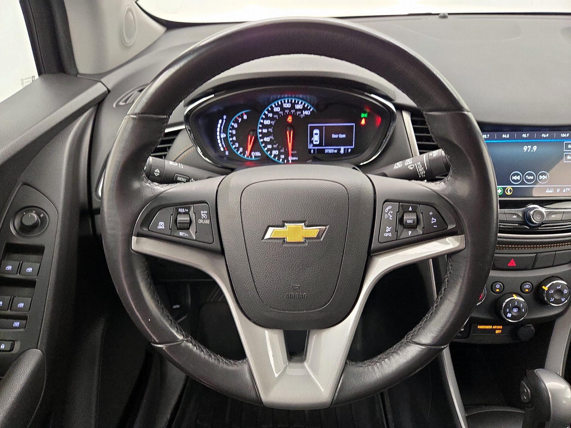 Thumbnail: 2019 Chevrolet Trax - 10