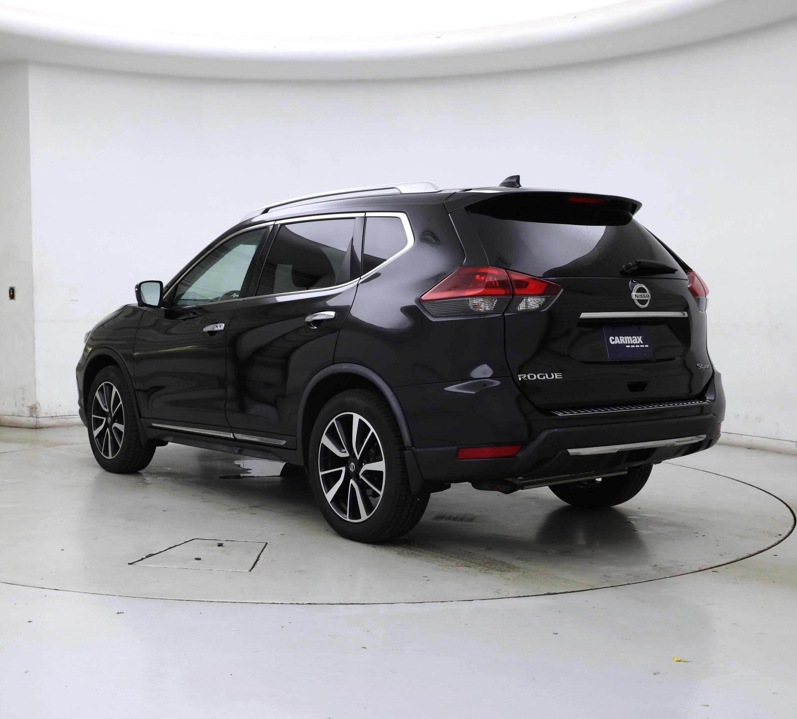Thumbnail: 2018 Nissan Rogue - 2