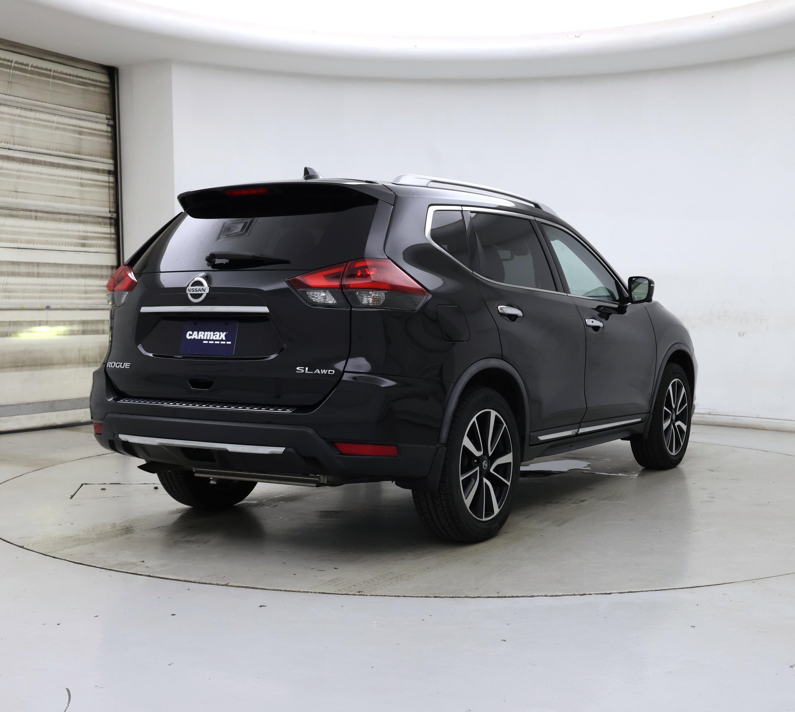 Thumbnail: 2018 Nissan Rogue - 8