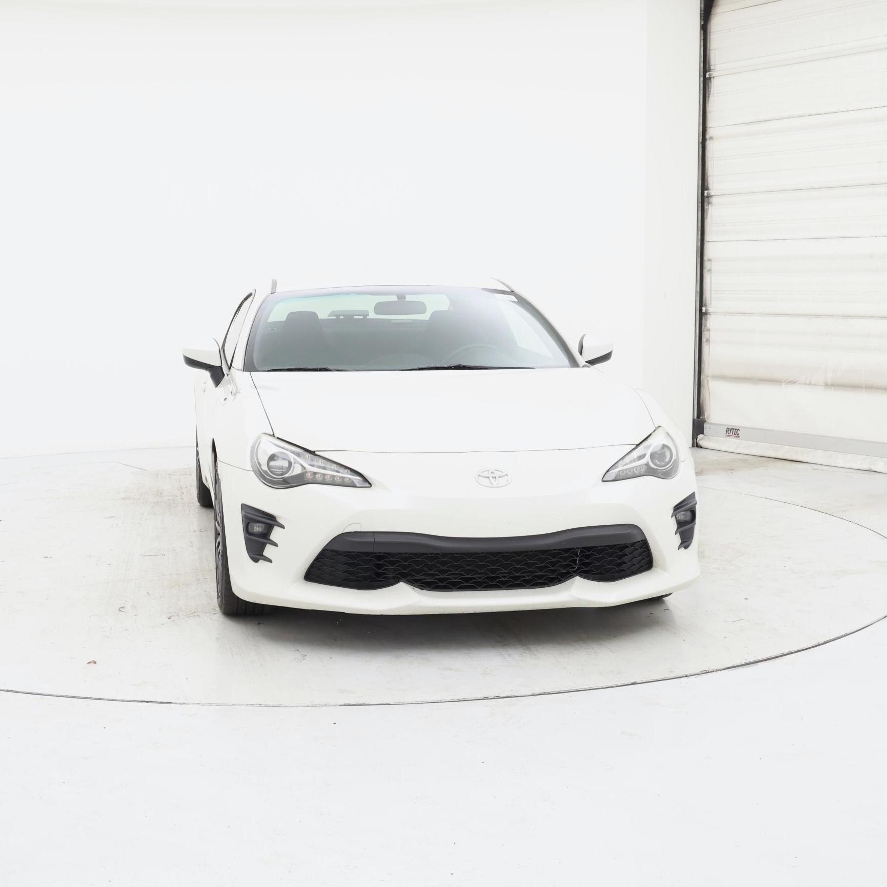 Thumbnail: 2017 Toyota 86 - 5