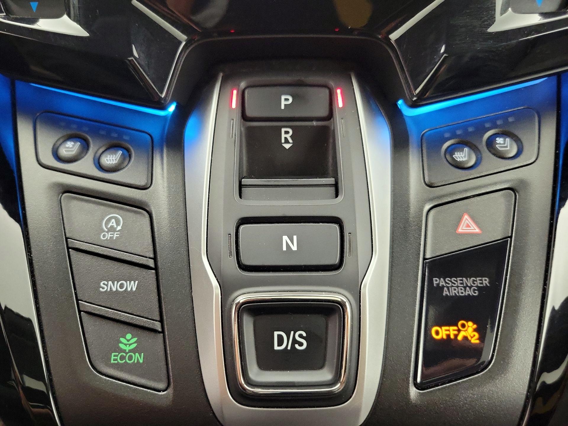 Thumbnail: 2023 Honda Odyssey - 17
