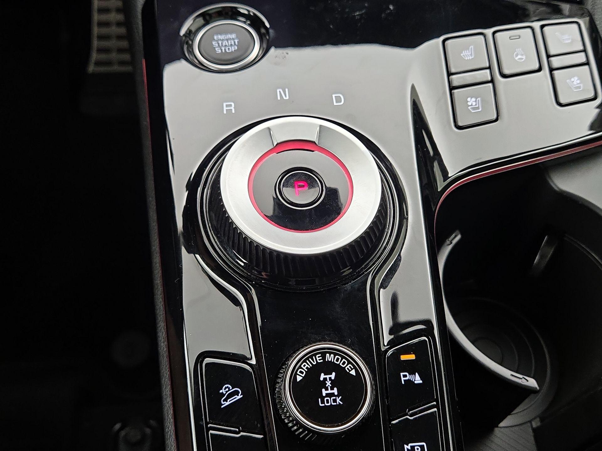 Thumbnail: 2025 Kia Sportage - 18