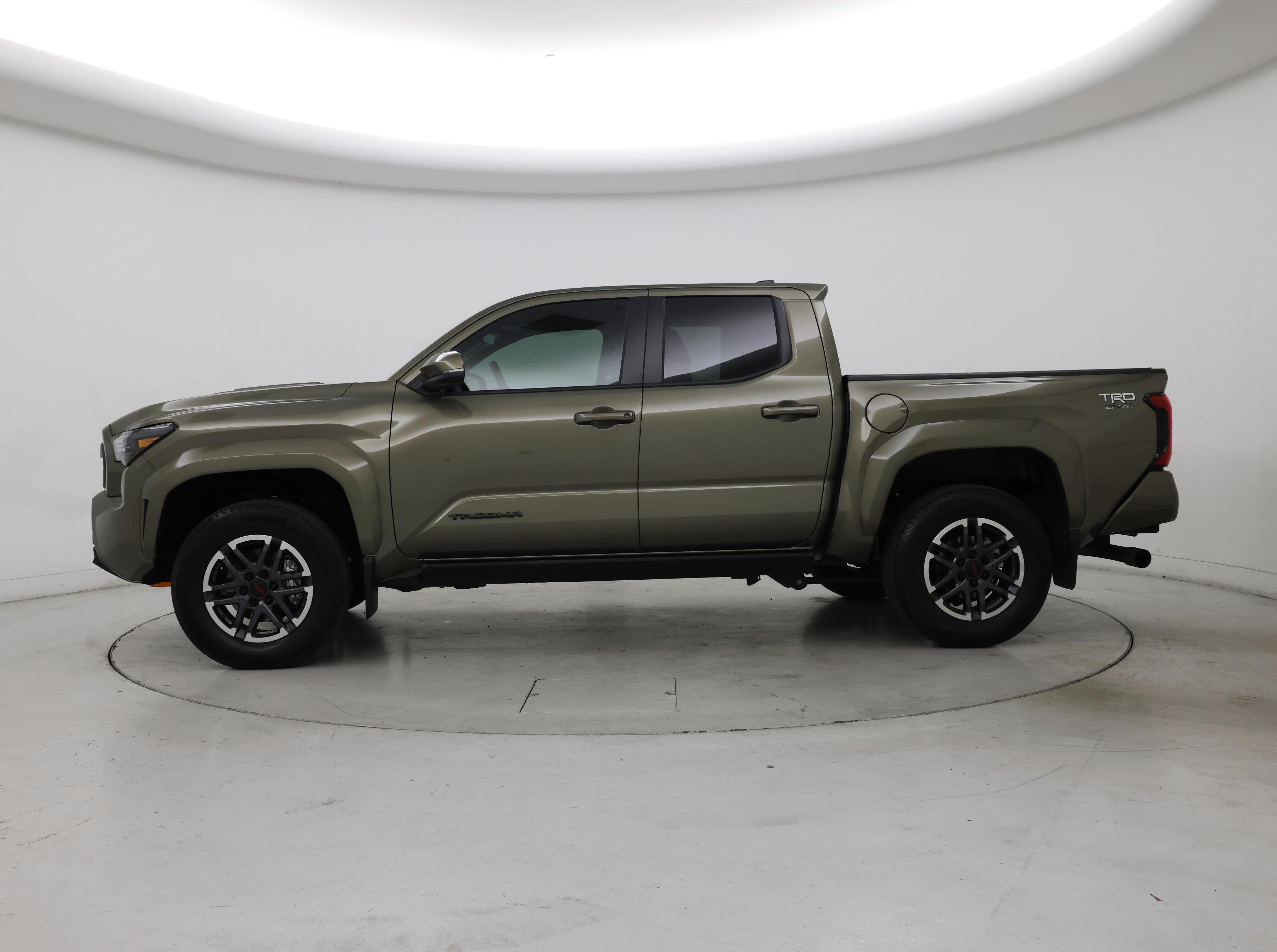 Thumbnail: 2025 Toyota Tacoma - 3