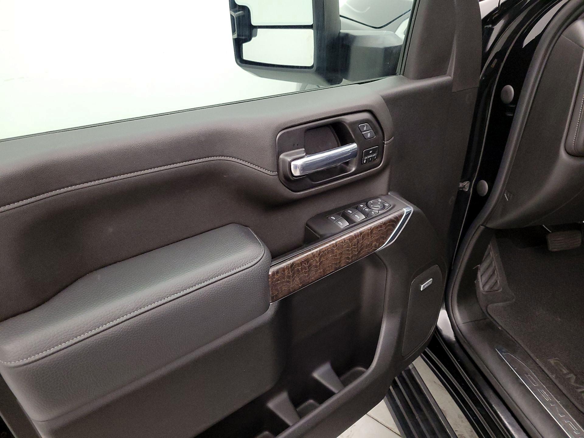 Thumbnail: 2022 GMC Sierra 3500 - 12