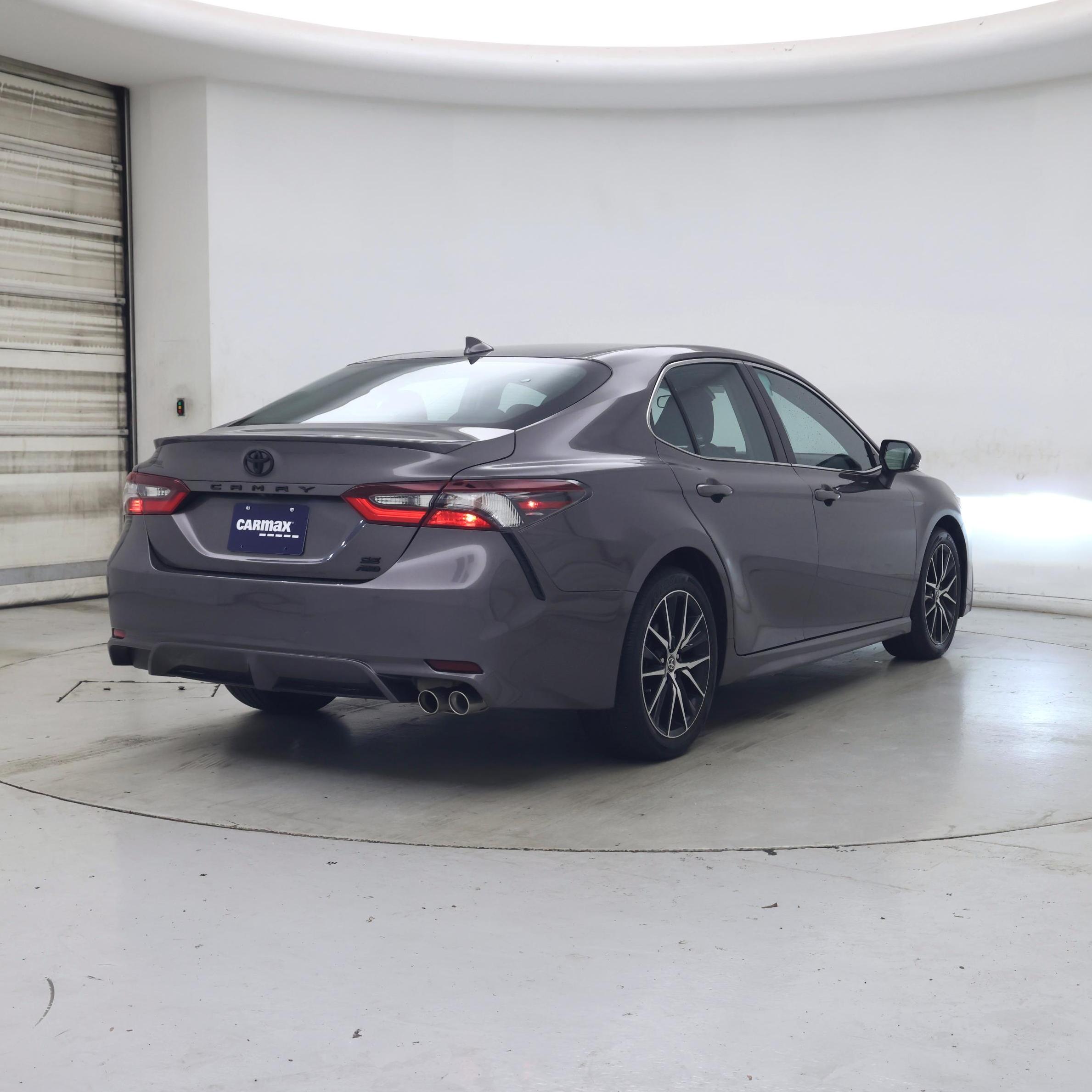 Thumbnail: 2023 Toyota Camry - 8