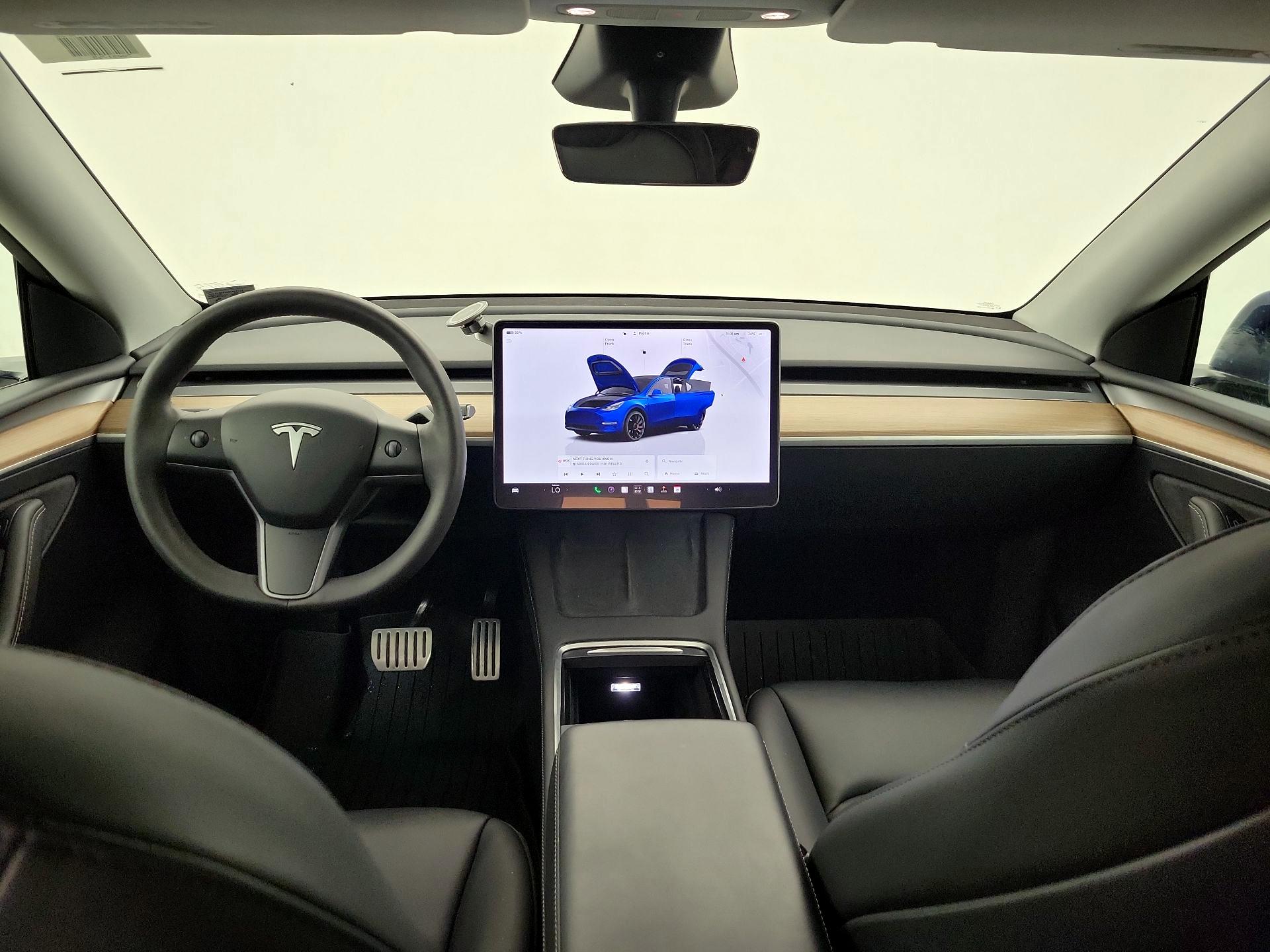 Thumbnail: 2023 Tesla Model Y - 9
