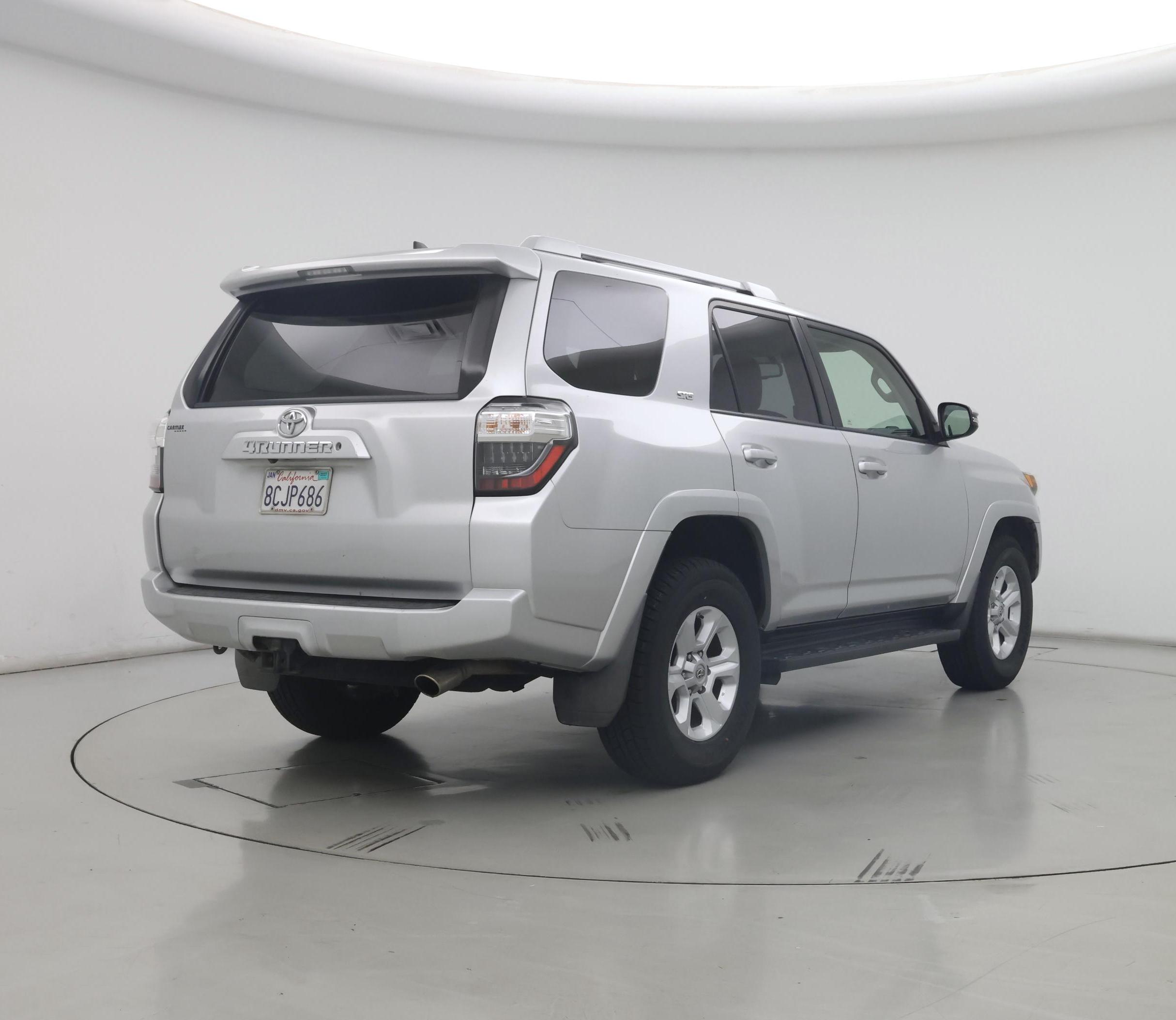 Thumbnail: 2018 Toyota 4Runner - 8
