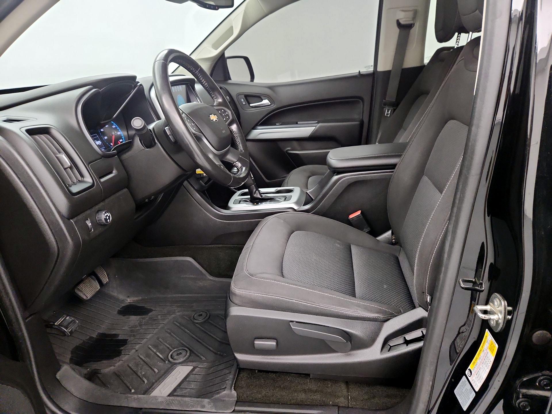 Thumbnail: 2017 Chevrolet Colorado - 11