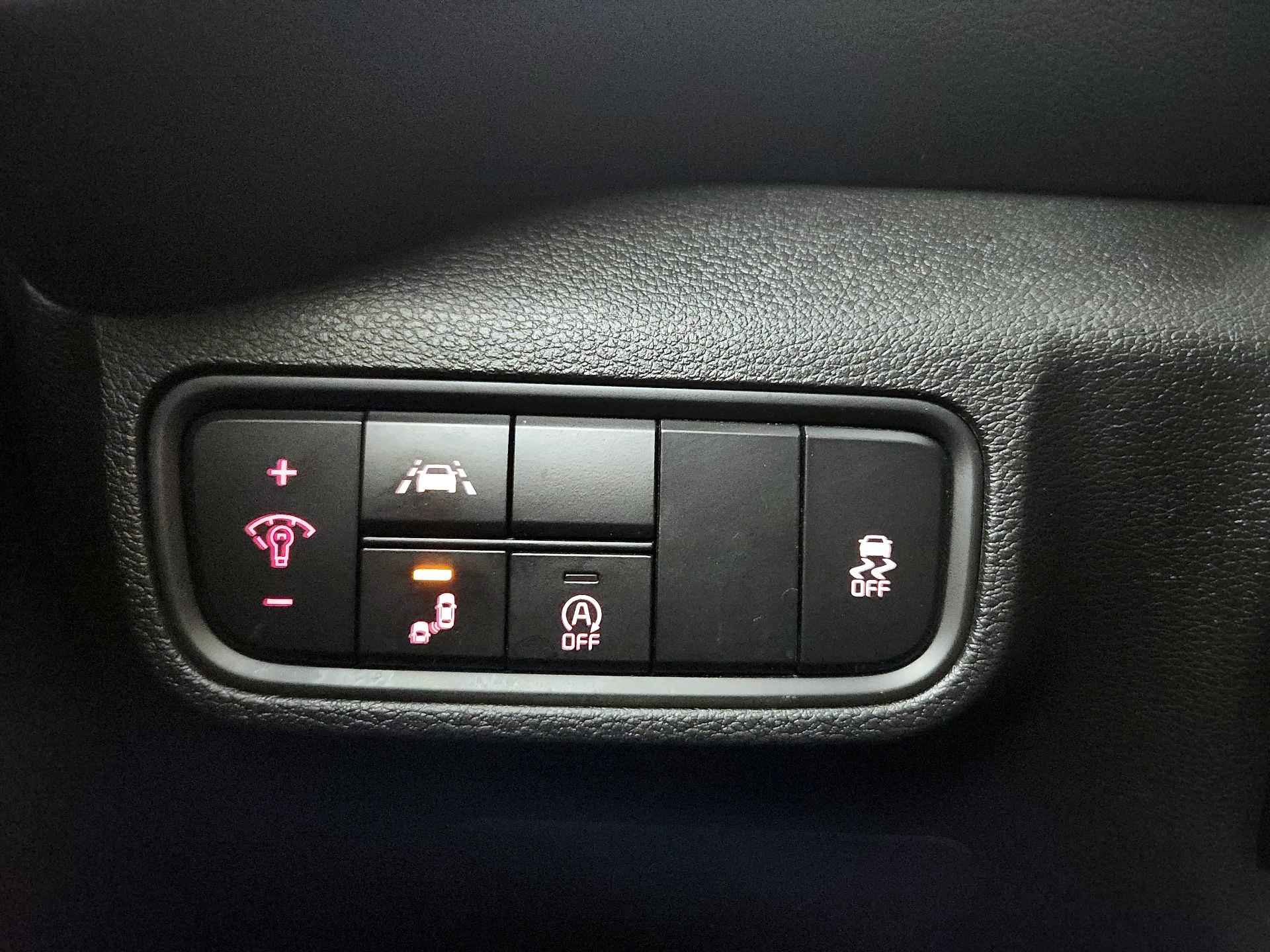 Thumbnail: 2020 Kia Soul - 13