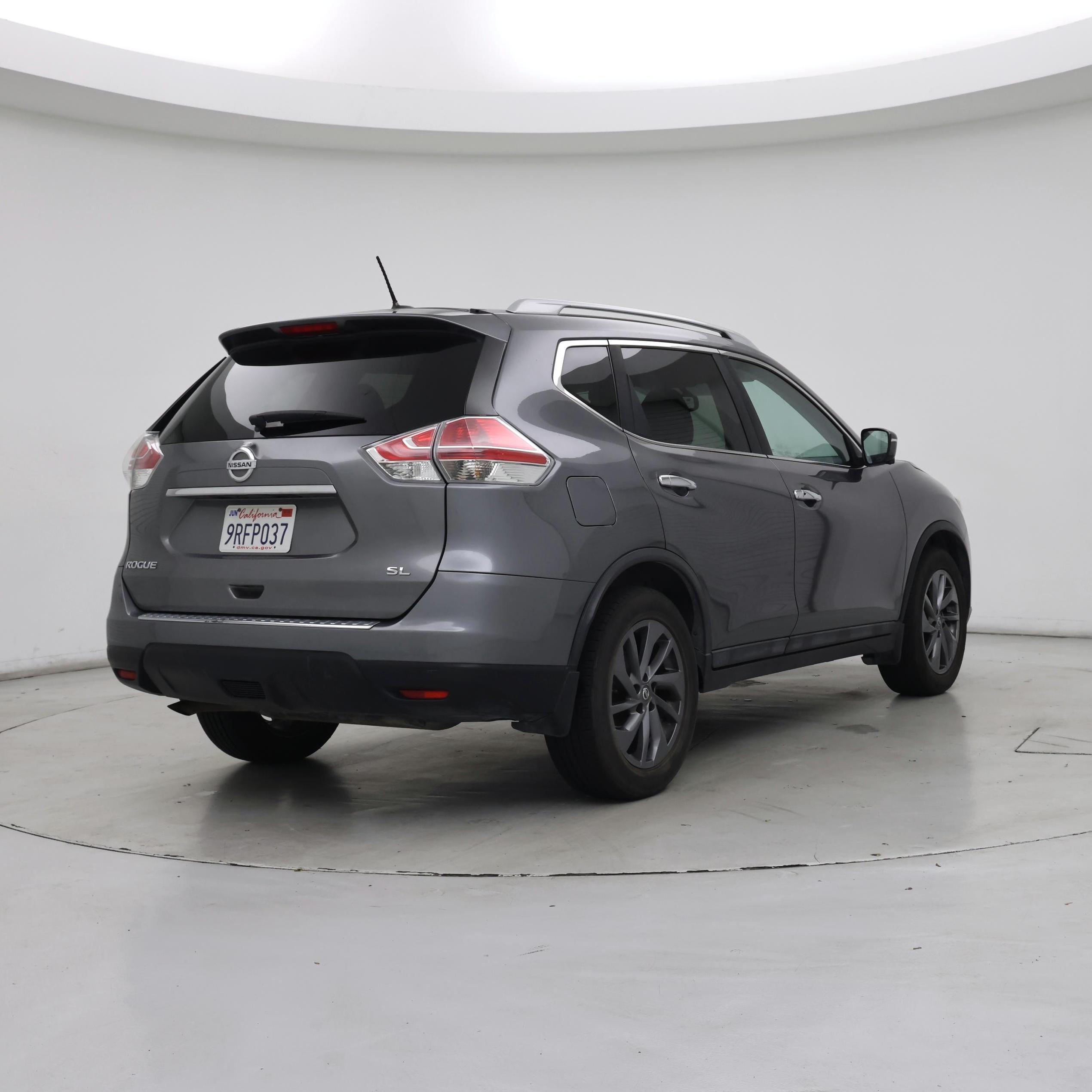Thumbnail: 2016 Nissan Rogue - 8