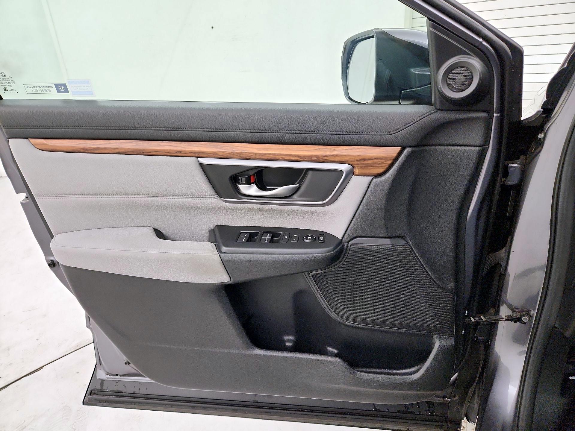 Thumbnail: 2017 Honda CR-V - 12