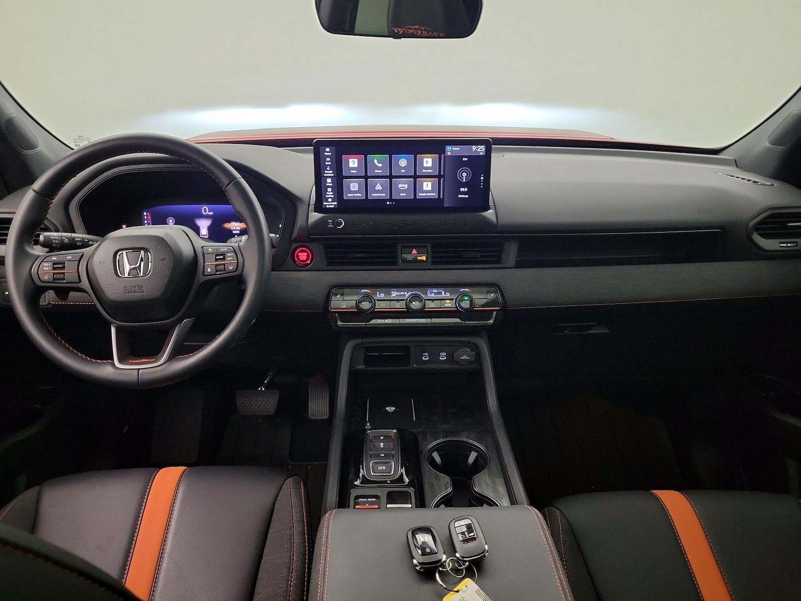 Apple CarPlay® & Android Auto™