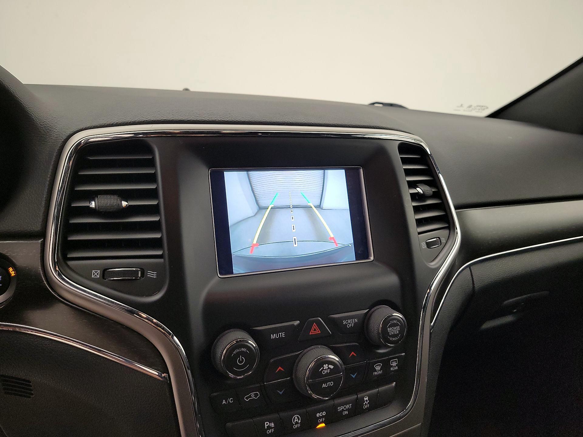 Thumbnail: 2018 Jeep Grand Cherokee - 14