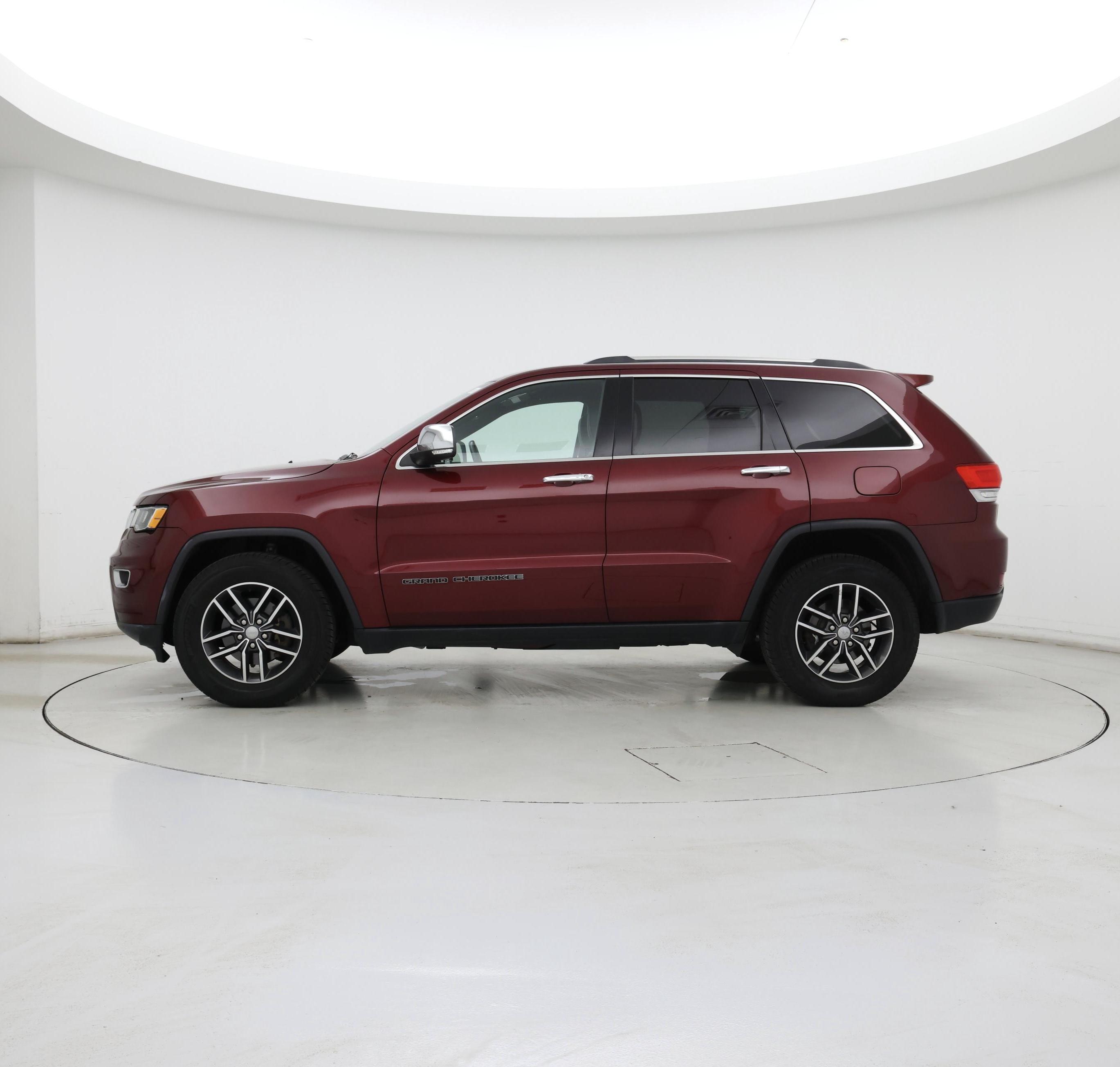 Thumbnail: 2018 Jeep Grand Cherokee - 3