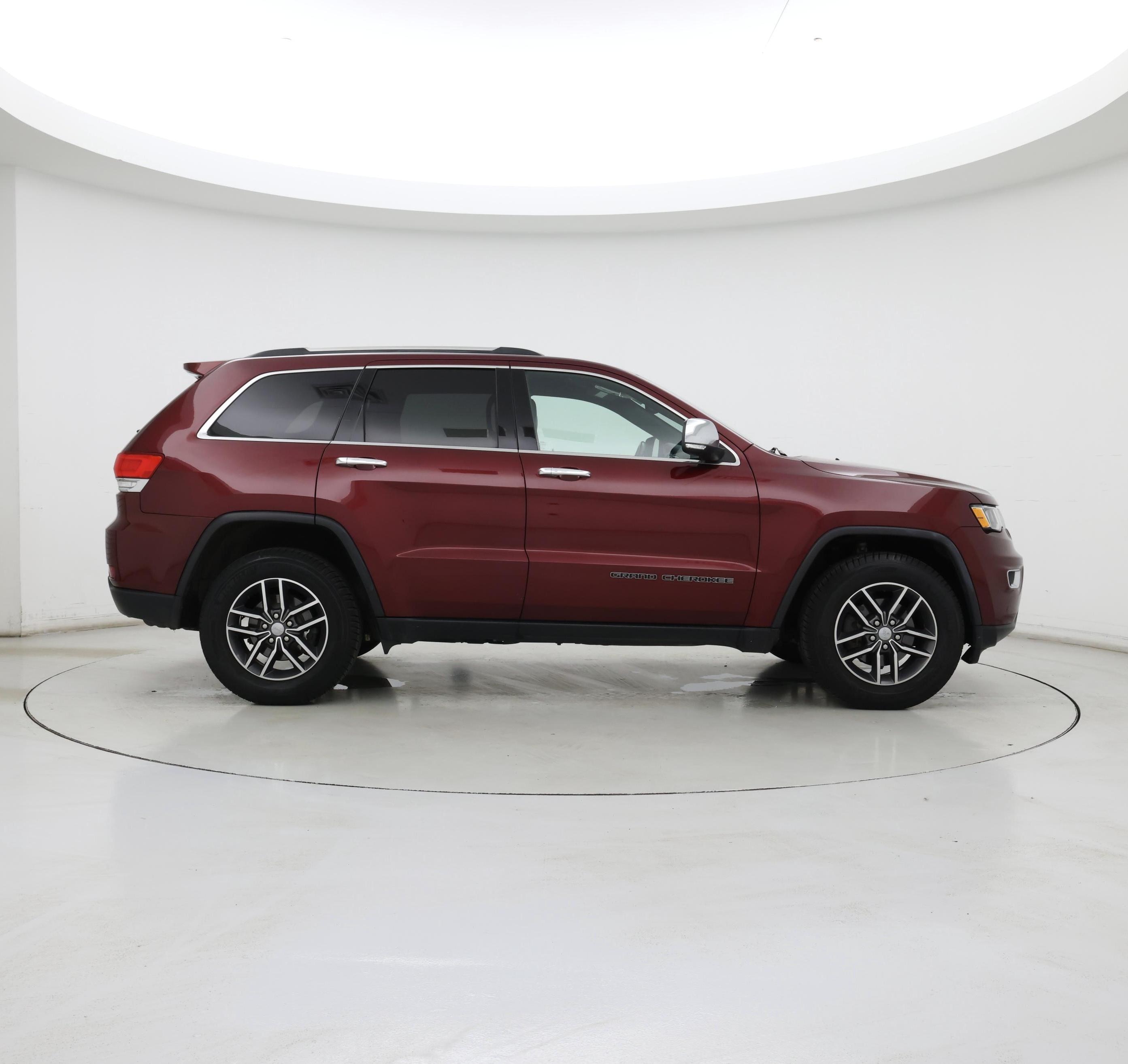 Thumbnail: 2018 Jeep Grand Cherokee - 7