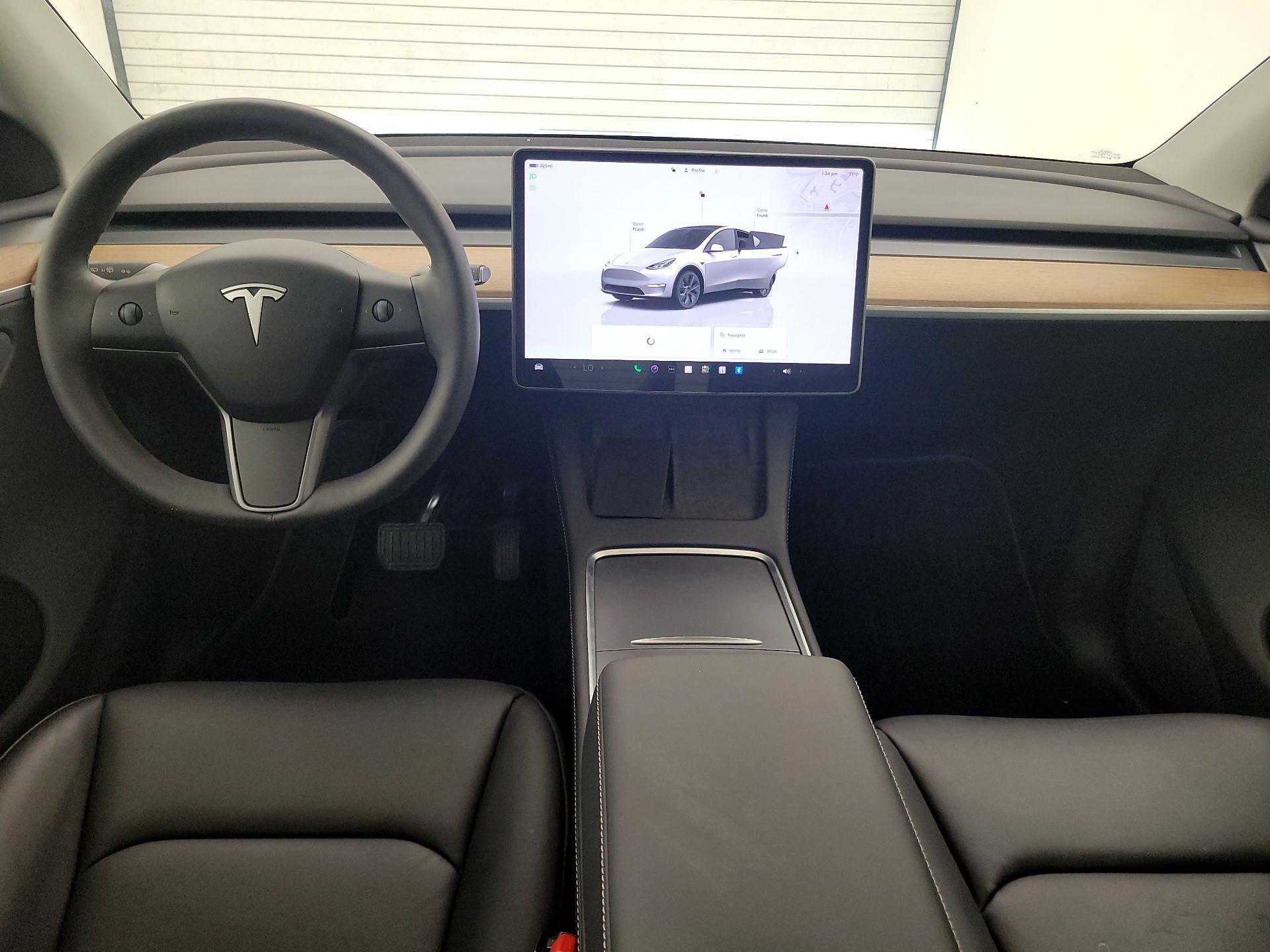Thumbnail: 2024 Tesla Model Y - 9