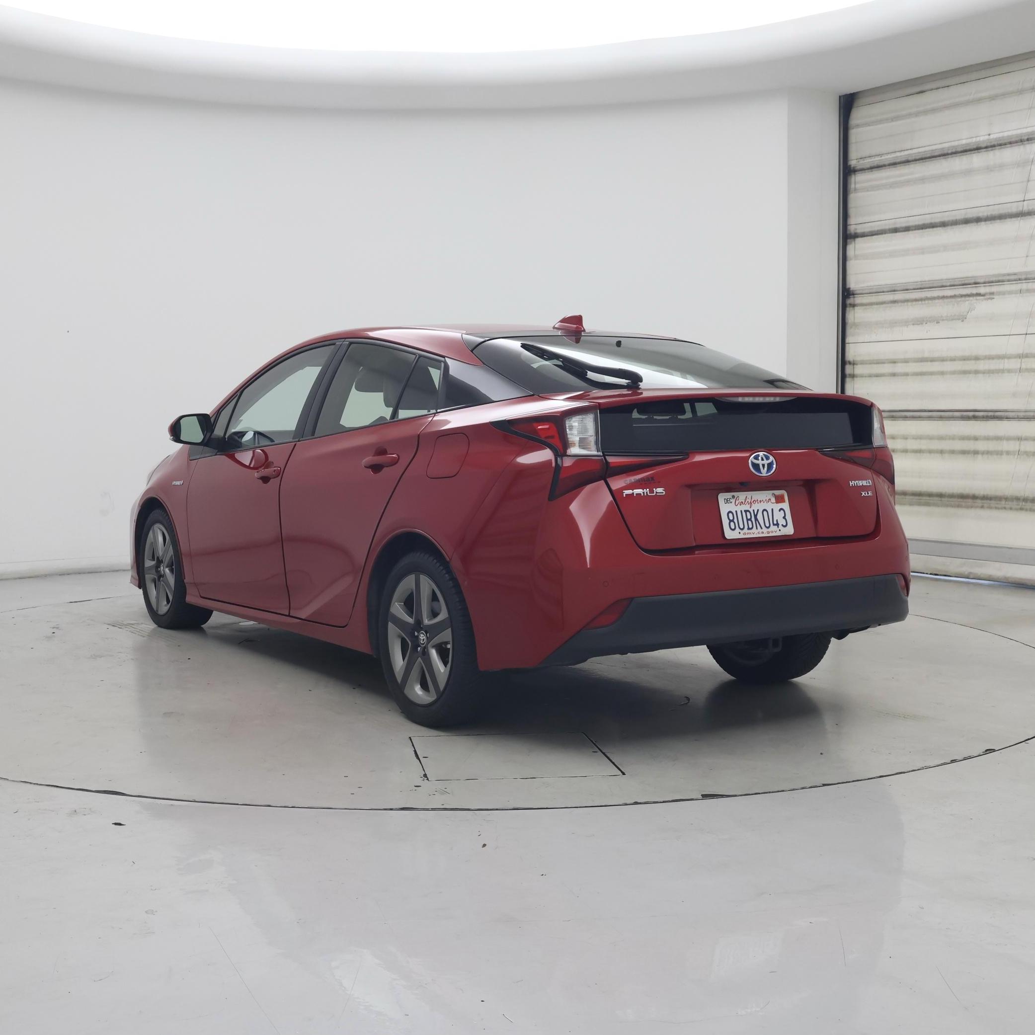 Thumbnail: 2021 Toyota Prius - 2