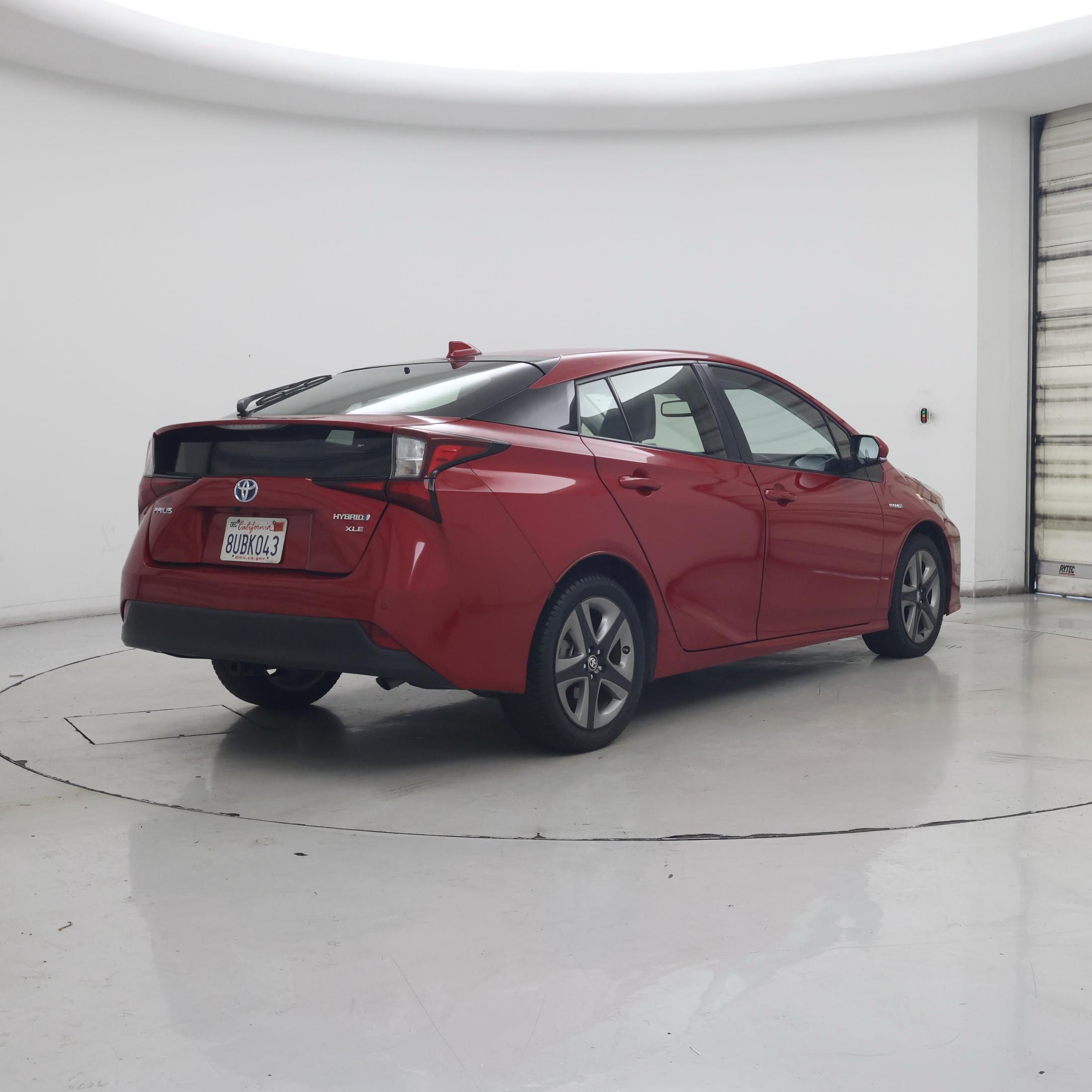 Thumbnail: 2021 Toyota Prius - 8