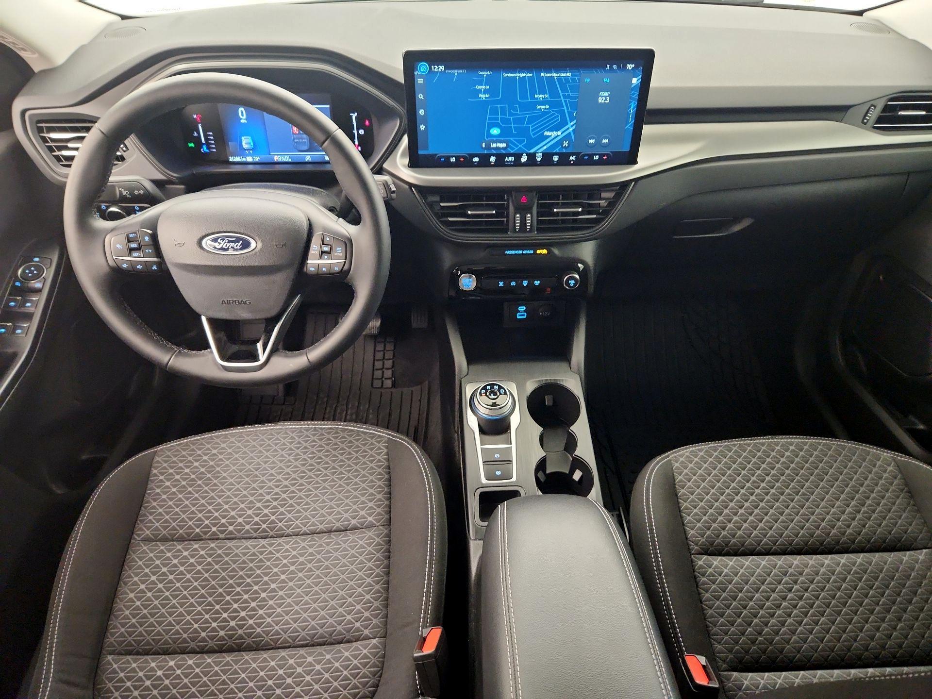 Thumbnail: 2023 Ford Escape - 9
