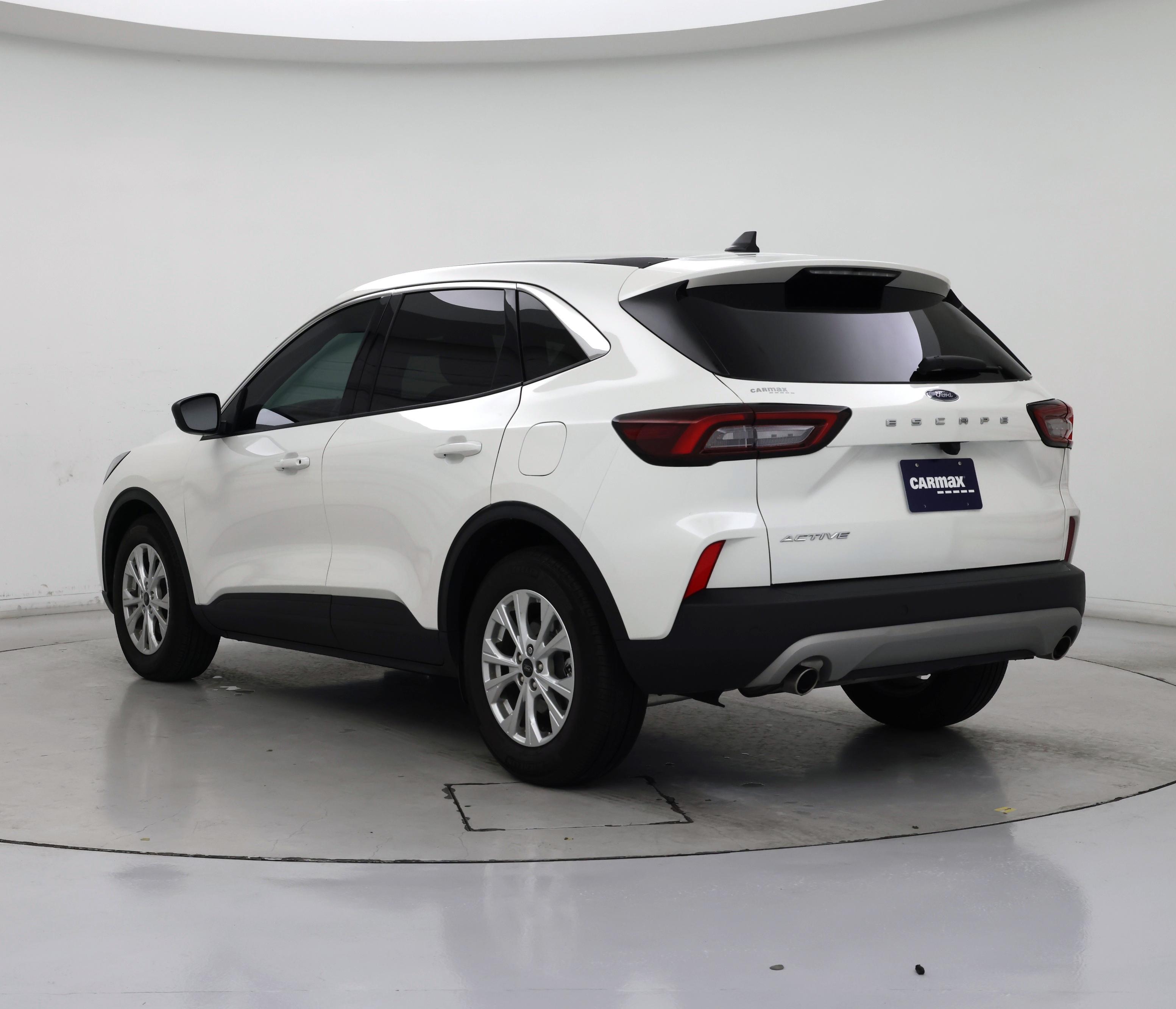 Thumbnail: 2023 Ford Escape - 2