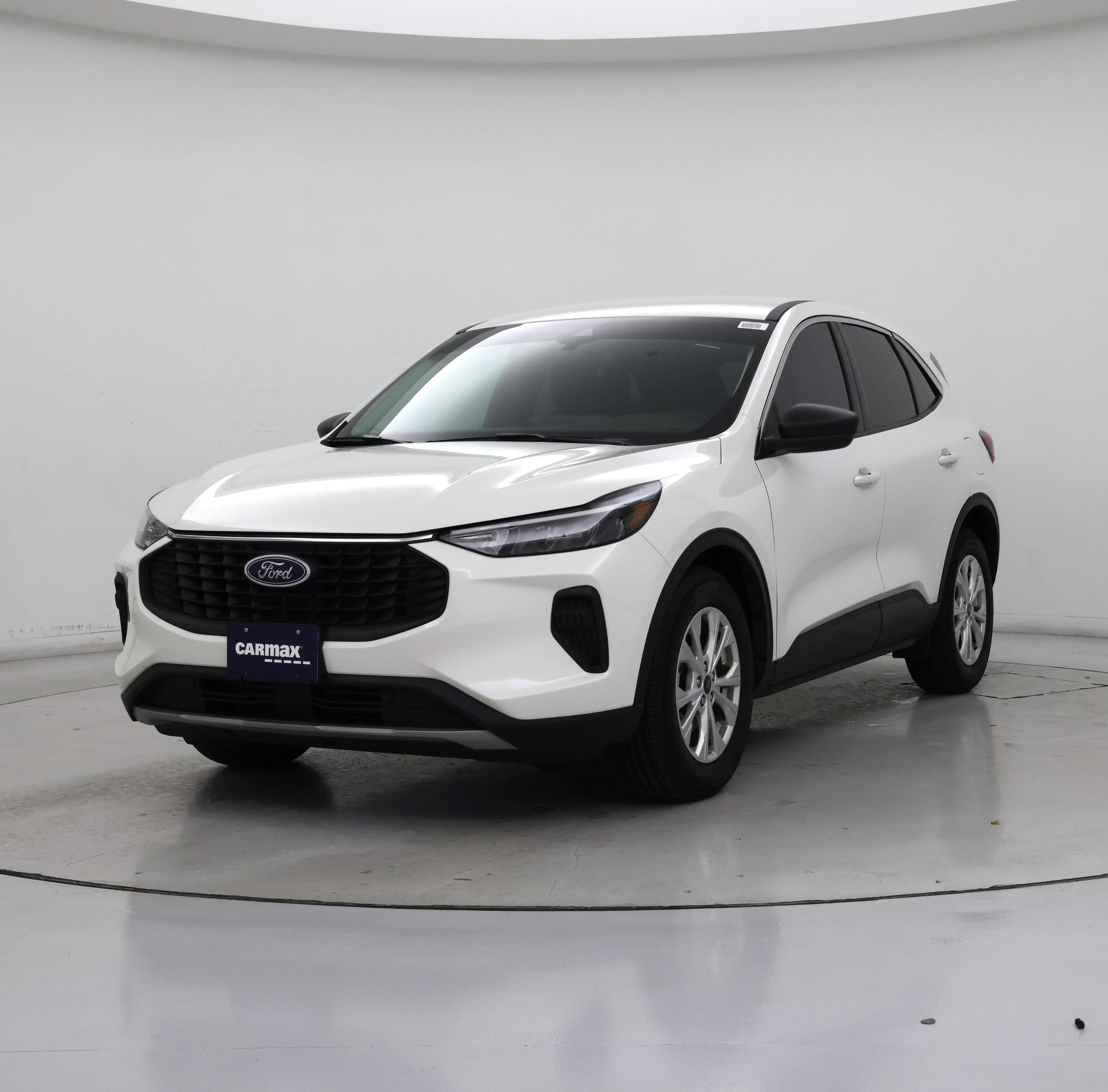 Thumbnail: 2023 Ford Escape - 4