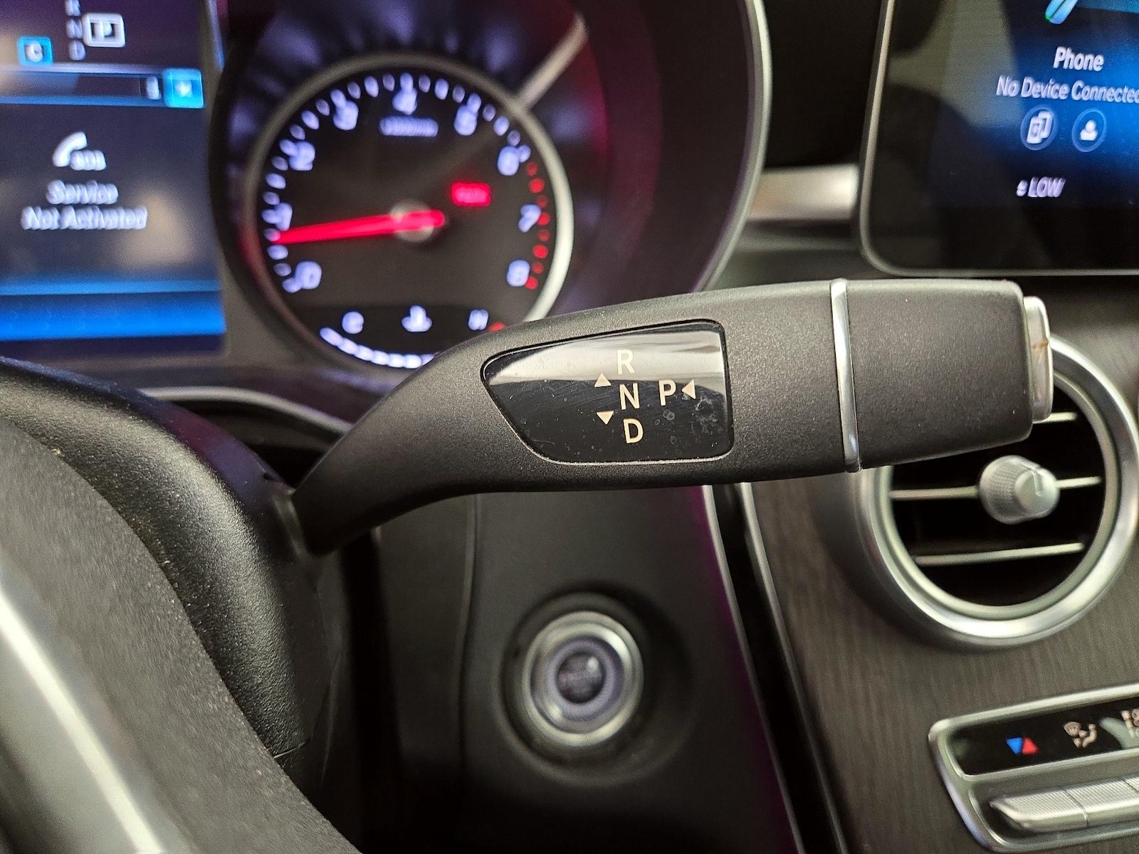 2021 Mercedes-Benz GLC GLC300 - Photo 18