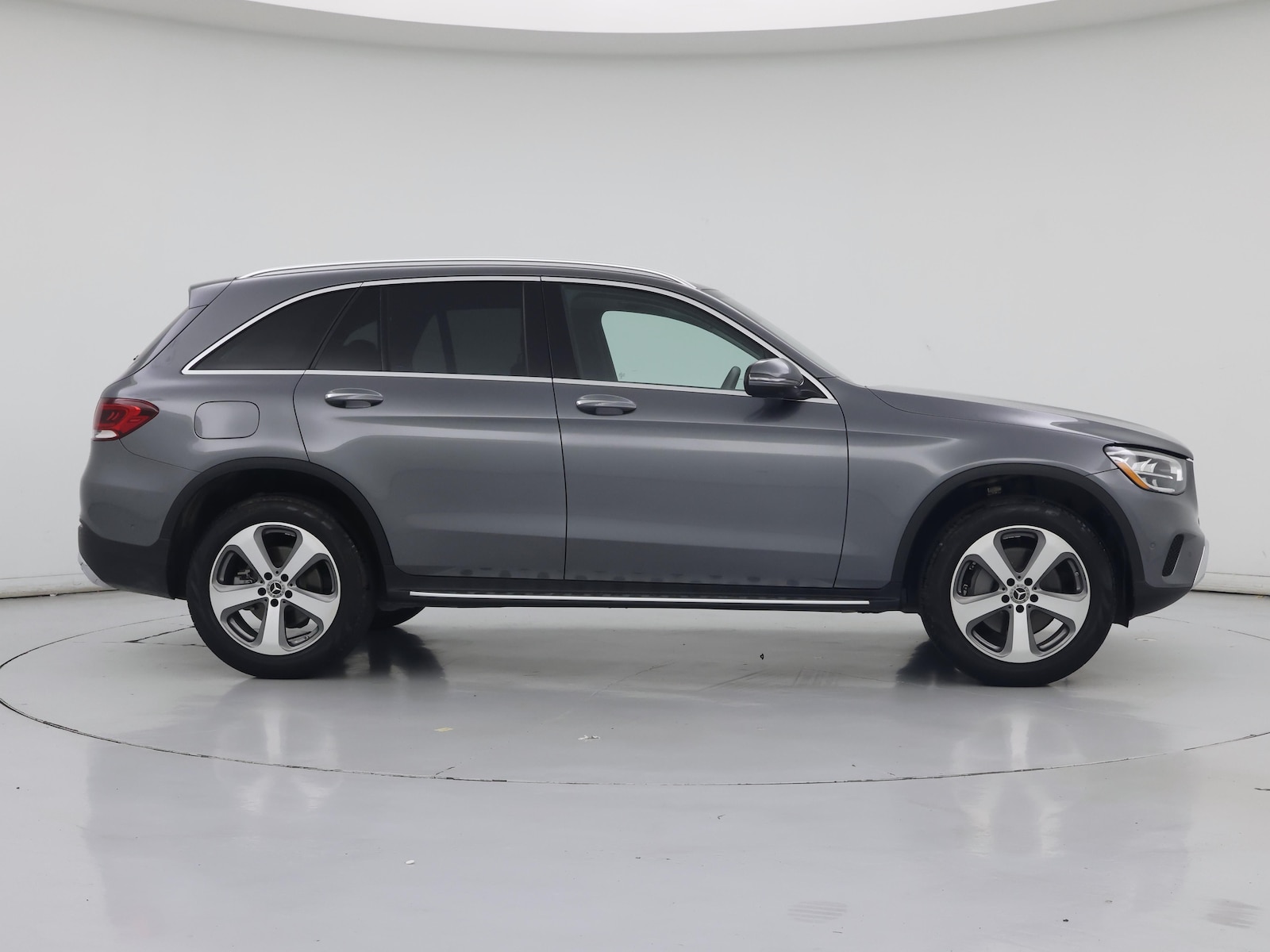 2021 Mercedes-Benz GLC GLC300 - Photo 8