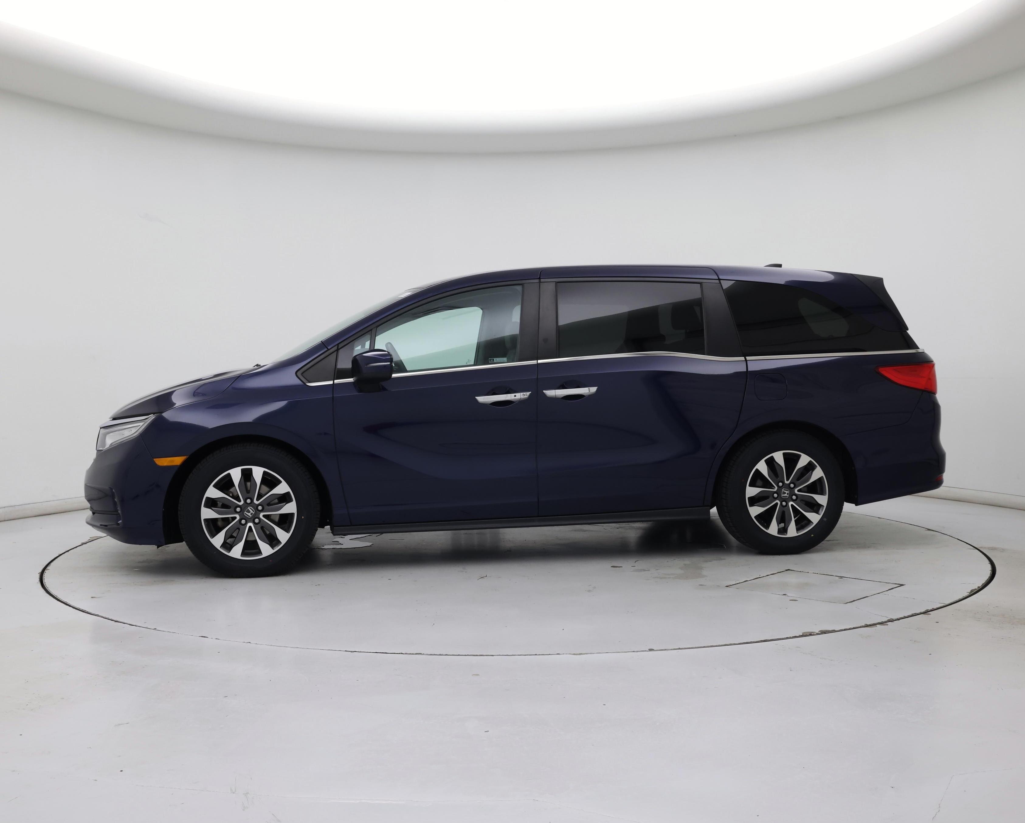 Thumbnail: 2021 Honda Odyssey - 3