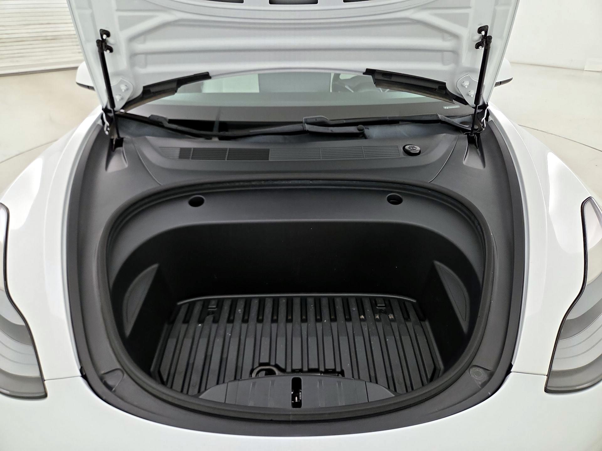 Thumbnail: 2021 Tesla Model 3 - 20