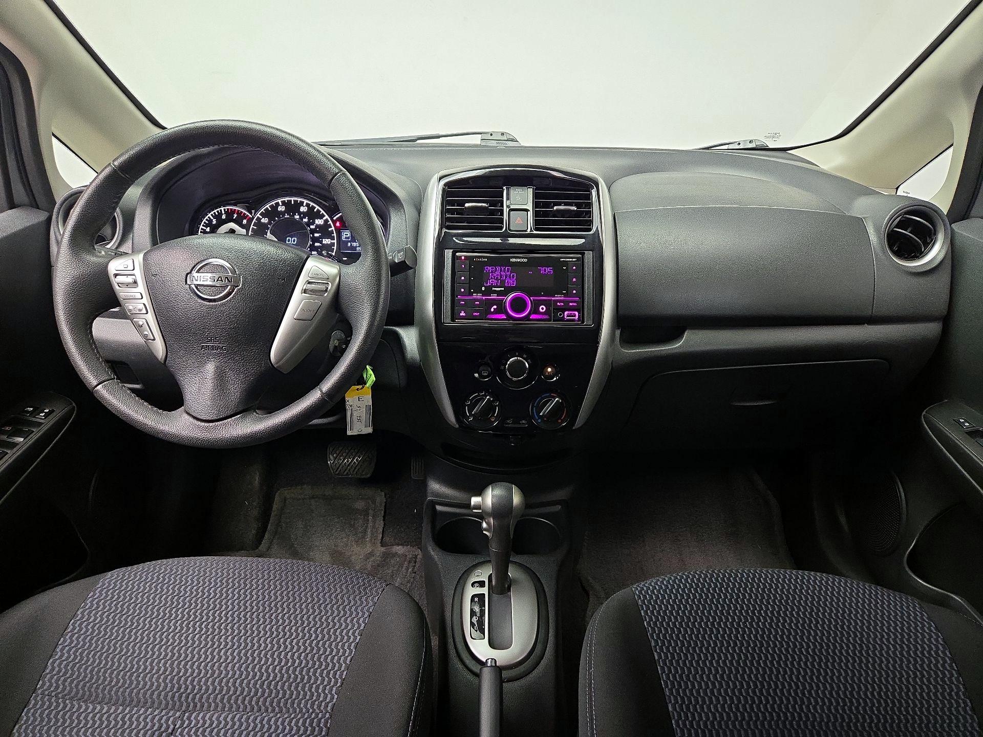 Thumbnail: 2015 Nissan Versa Note - 9