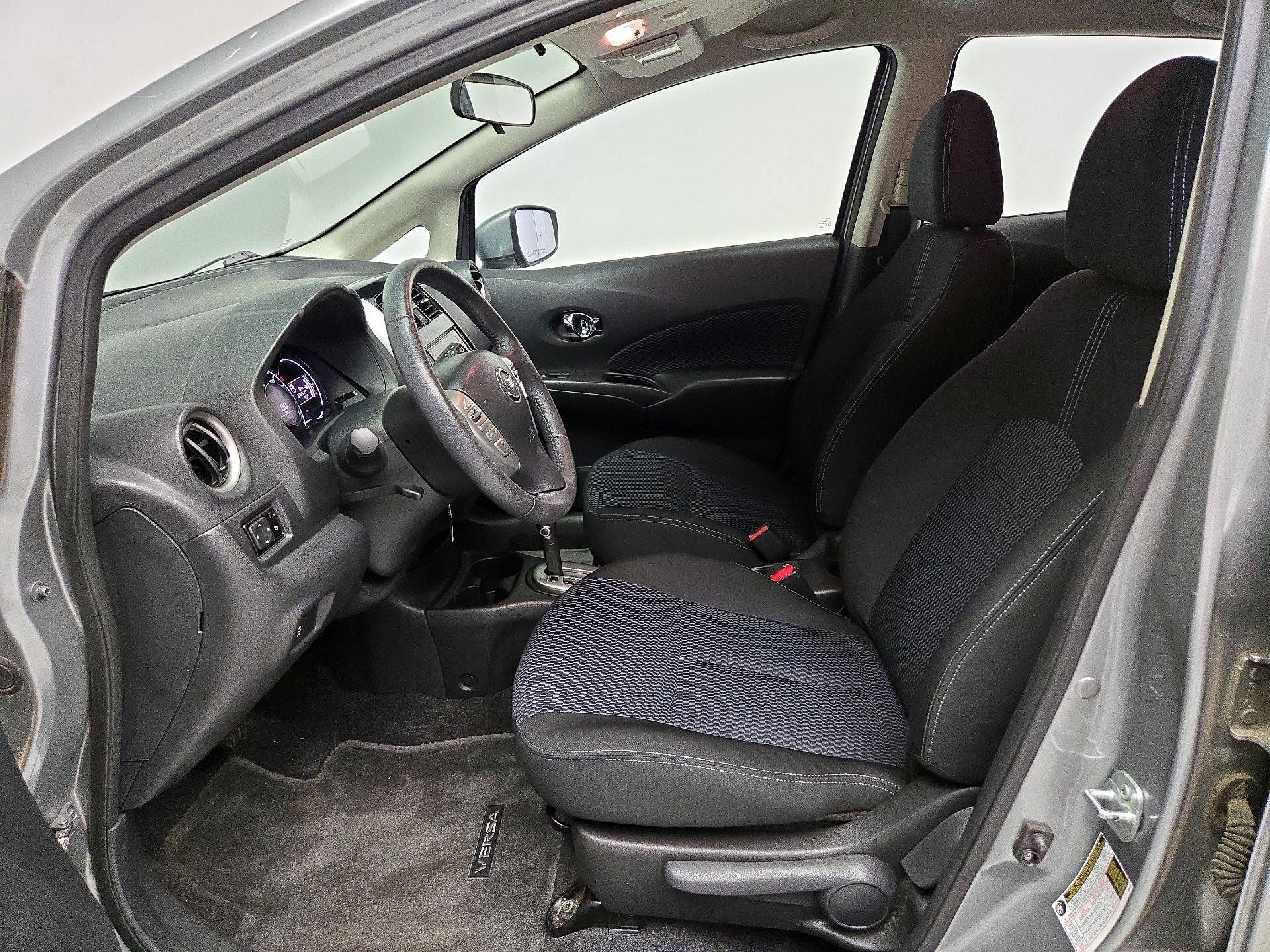 Thumbnail: 2015 Nissan Versa Note - 11
