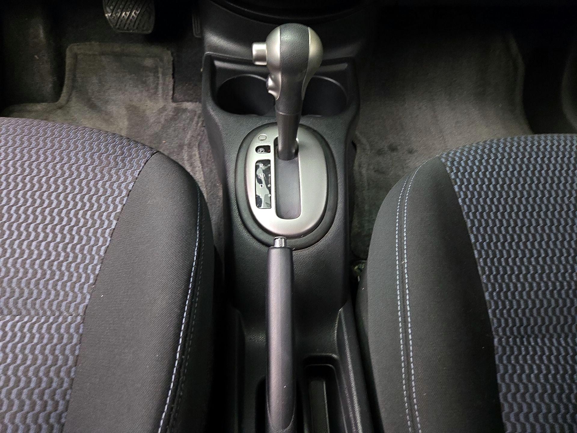 Thumbnail: 2015 Nissan Versa Note - 16