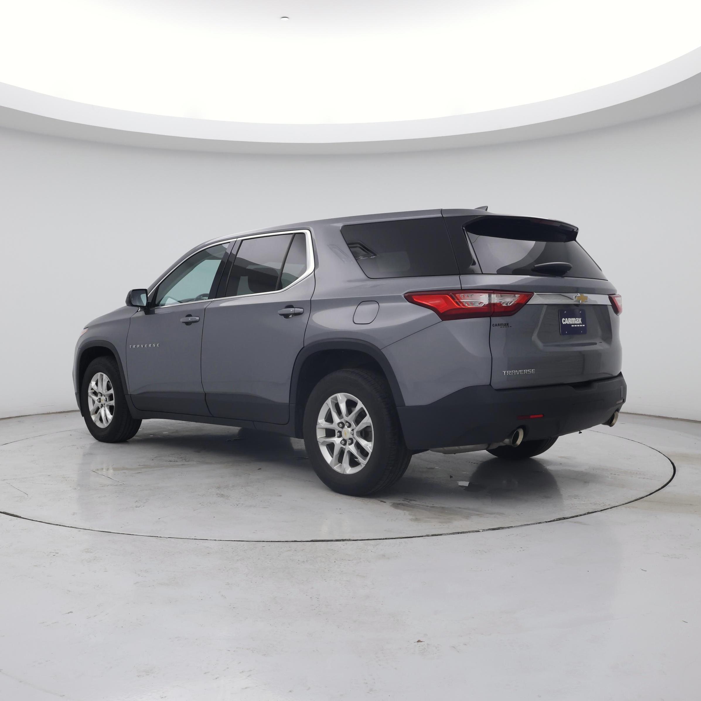 Thumbnail: 2019 Chevrolet Traverse - 2