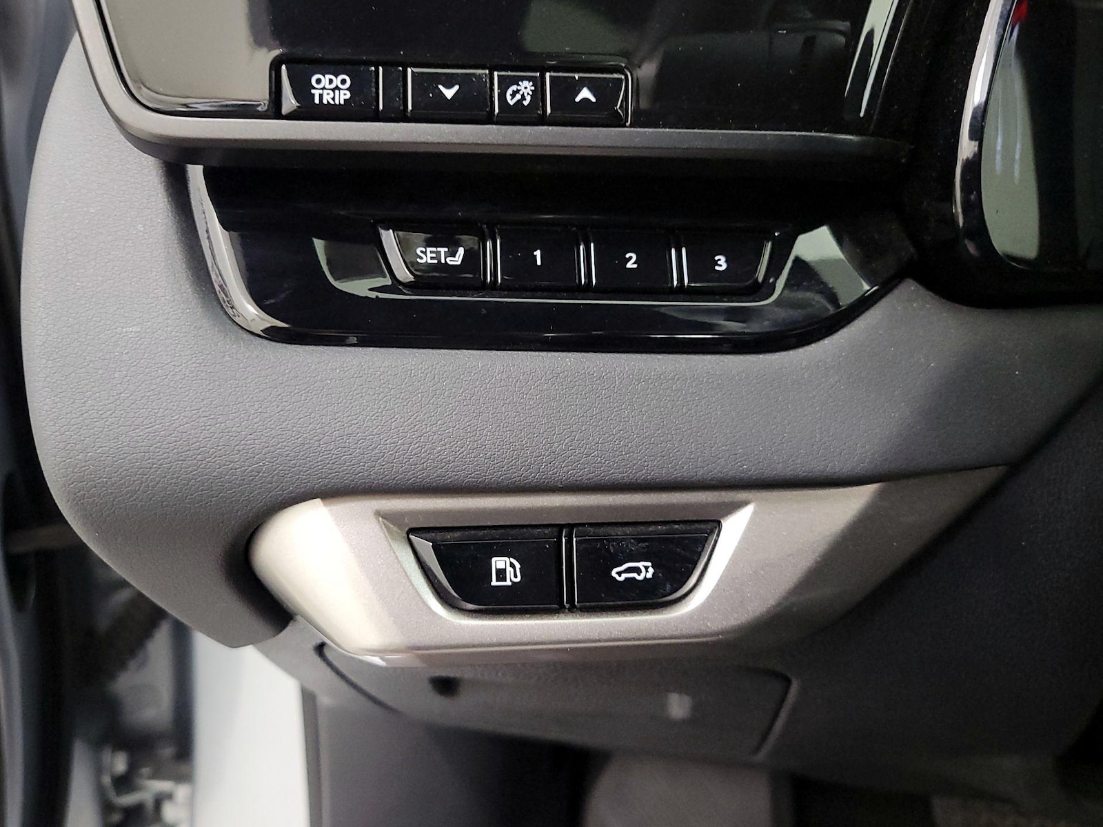 2024 Lexus RX 350 - Photo 14