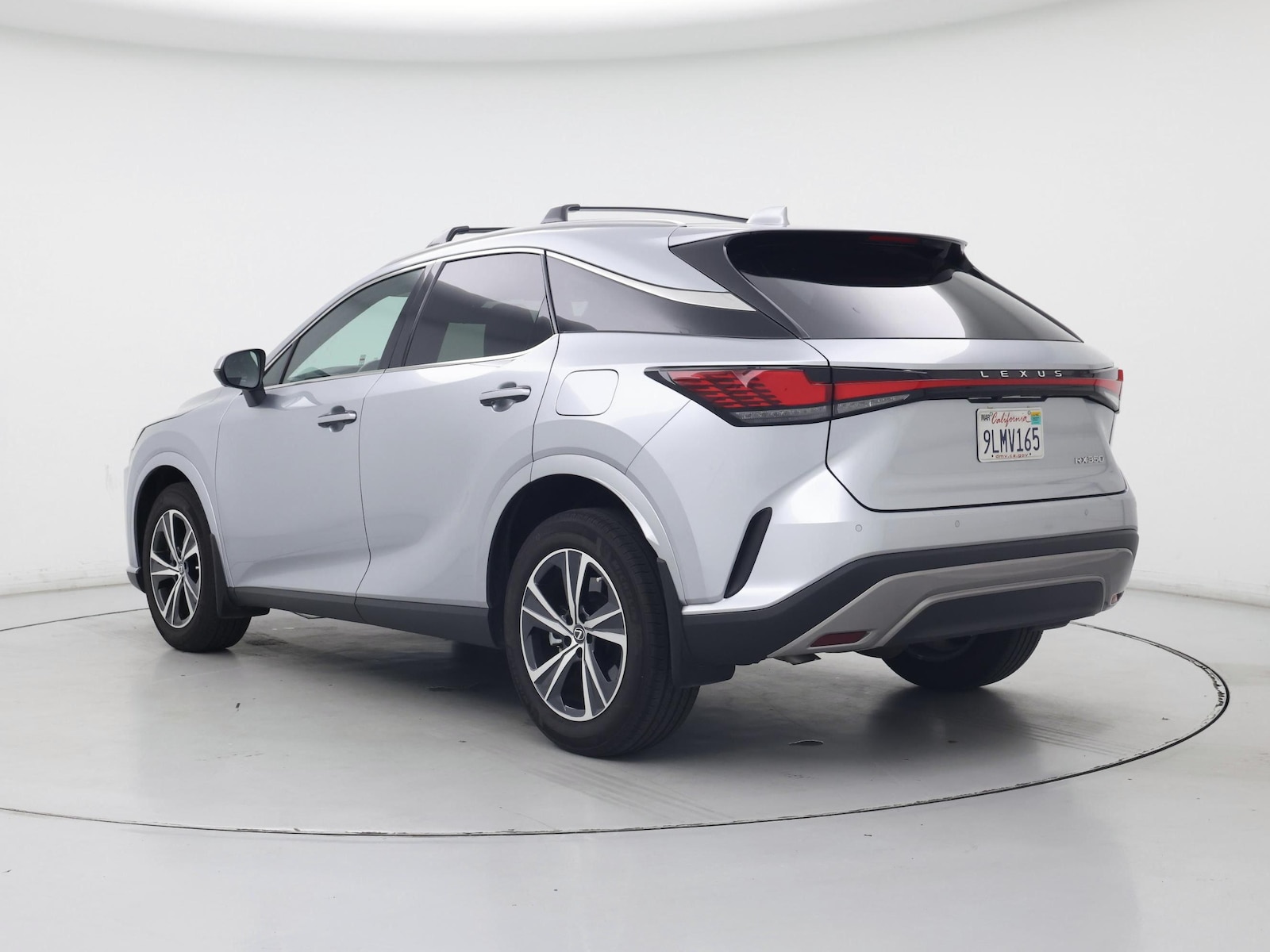 2024 Lexus RX 350 - Photo 3