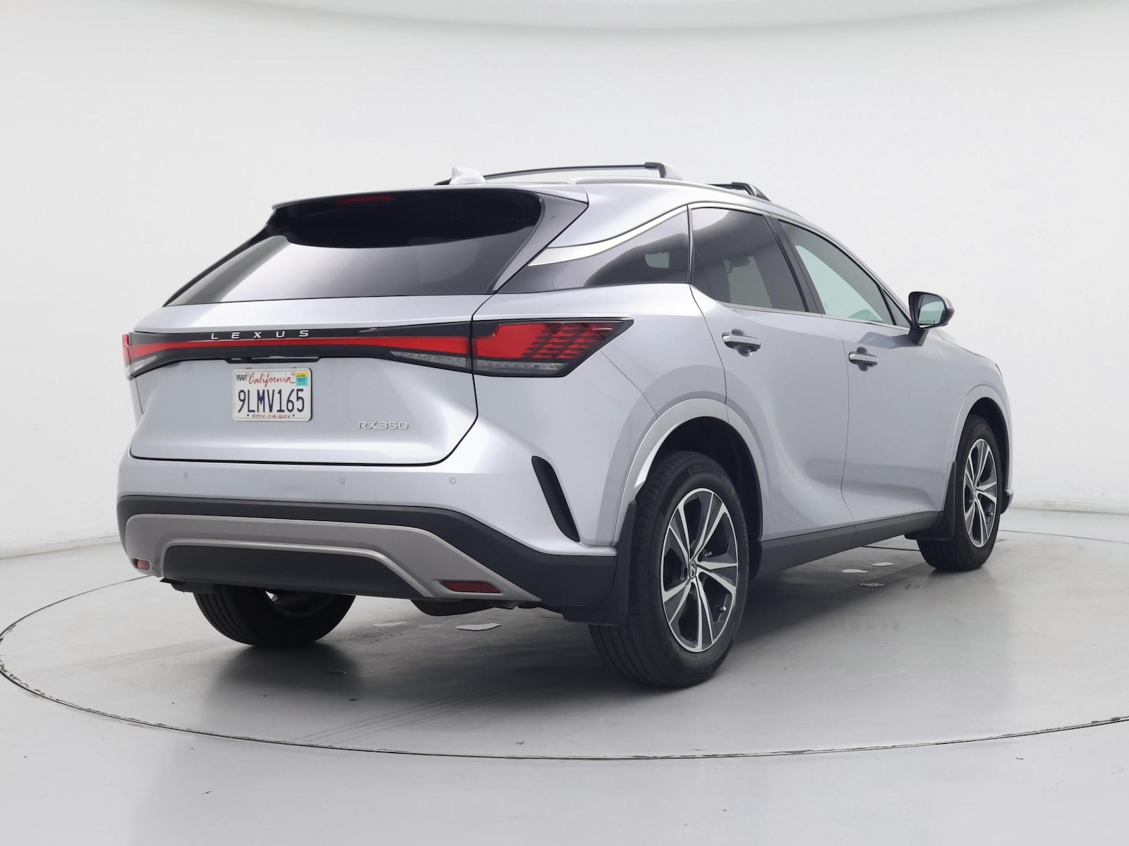 2024 Lexus RX 350 - Photo 9