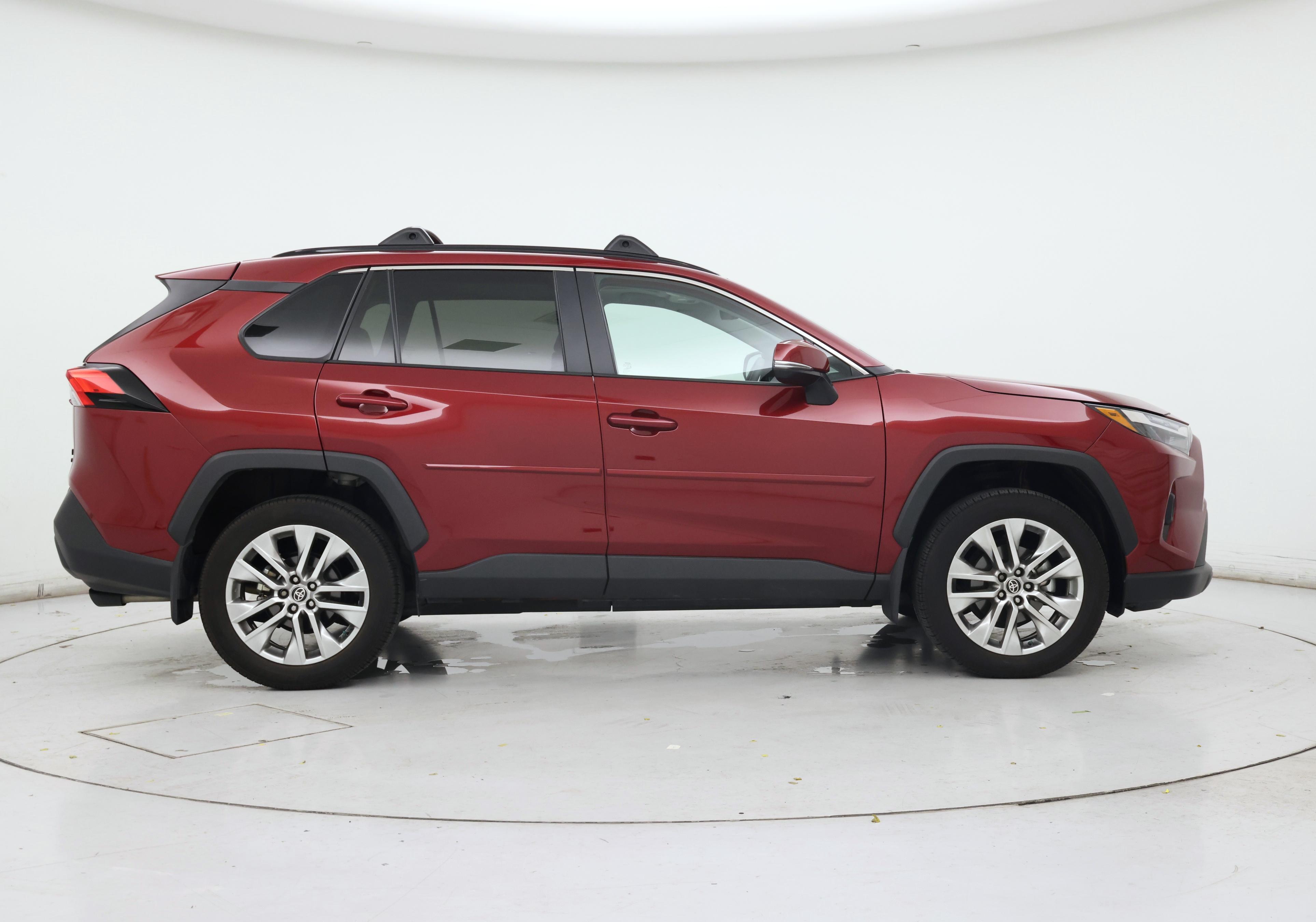 Thumbnail: 2025 Toyota RAV4 - 7