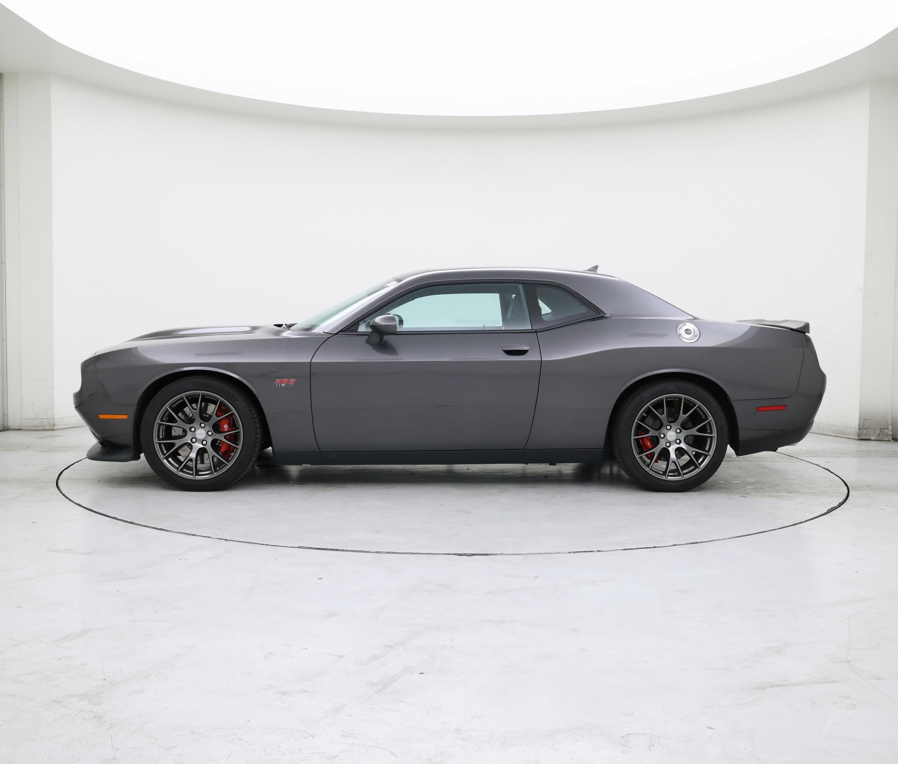 Thumbnail: 2016 Dodge Challenger - 3