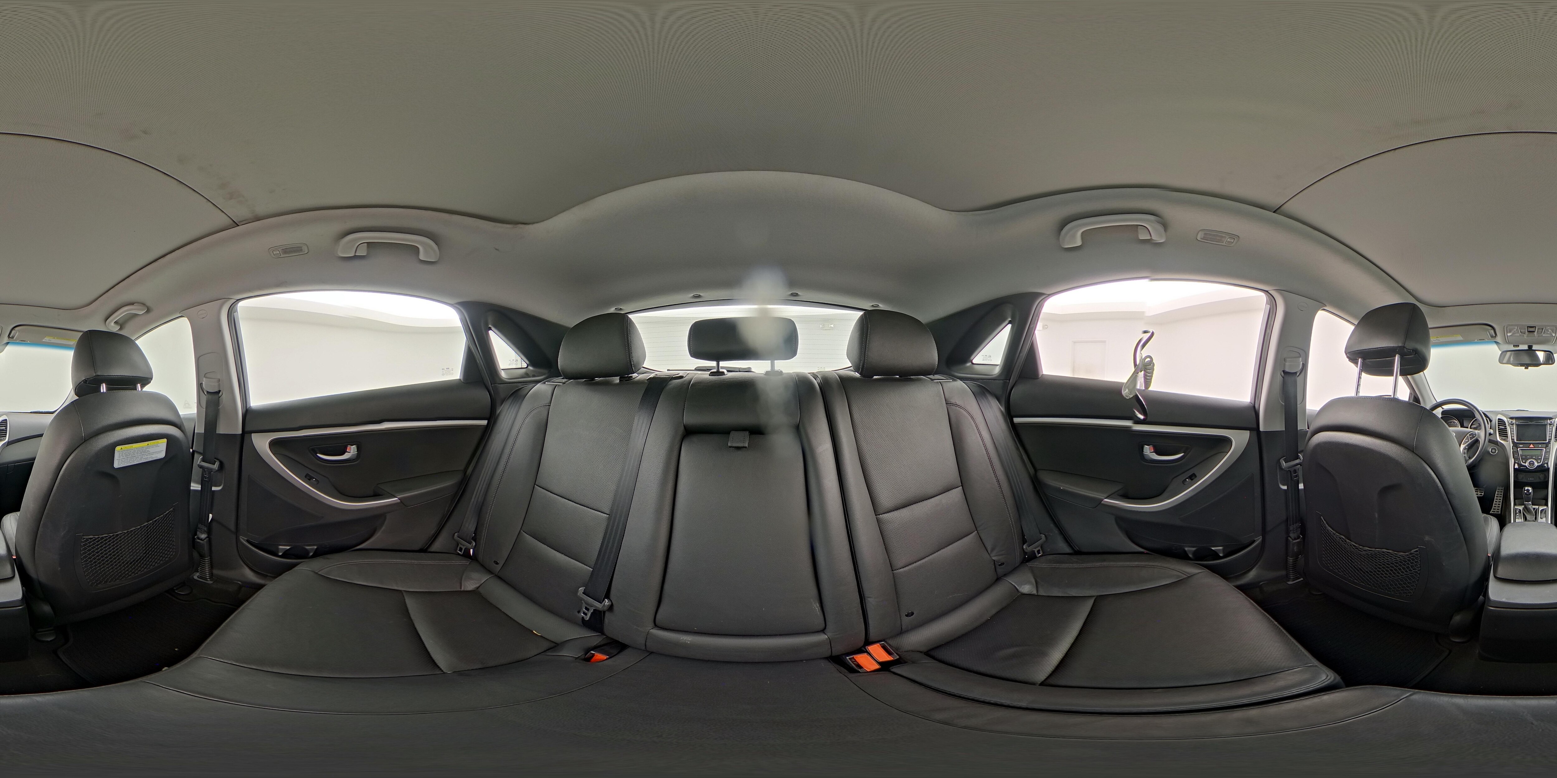 2014 Hyundai Elantra GT Base - Photo 28