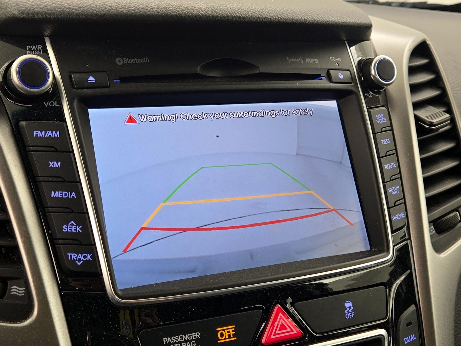 2014 Hyundai Elantra GT Base - Photo 16